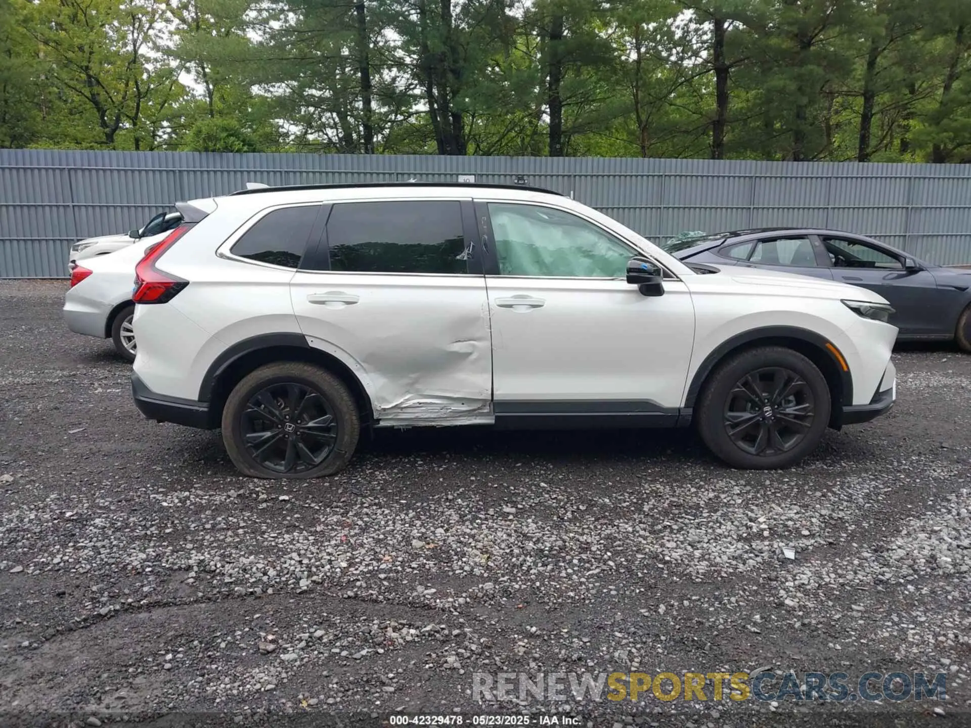 13 fotografías del automóvil dañado 5J6RS6H95SL009344 HONDA CR-V HYBRID 2025