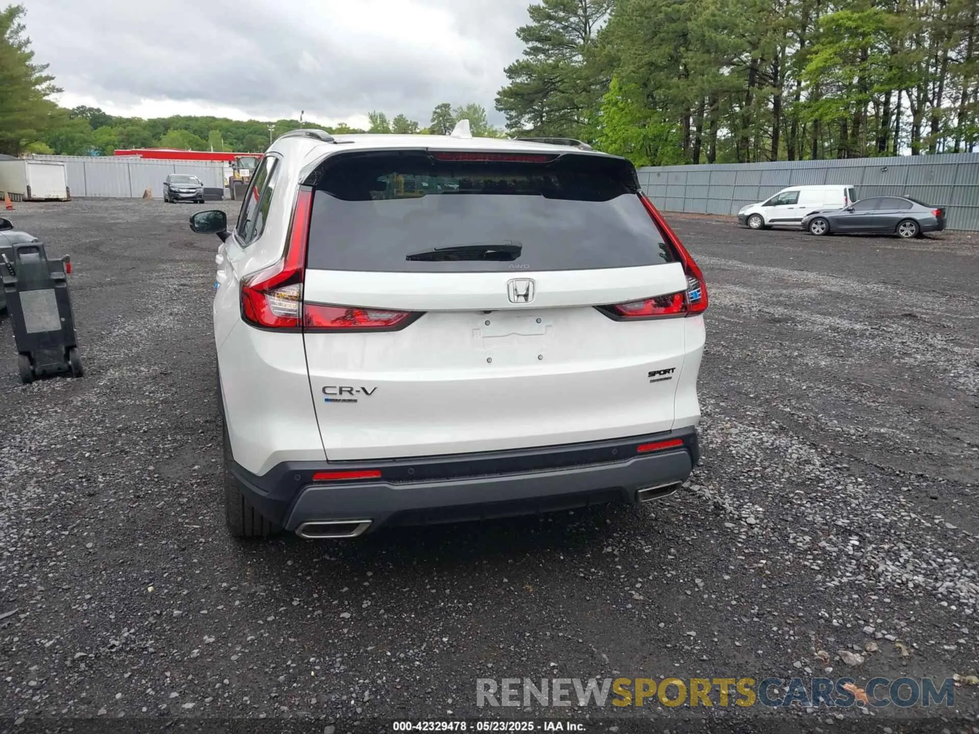 16 fotografías del automóvil dañado 5J6RS6H95SL009344 HONDA CR-V HYBRID 2025