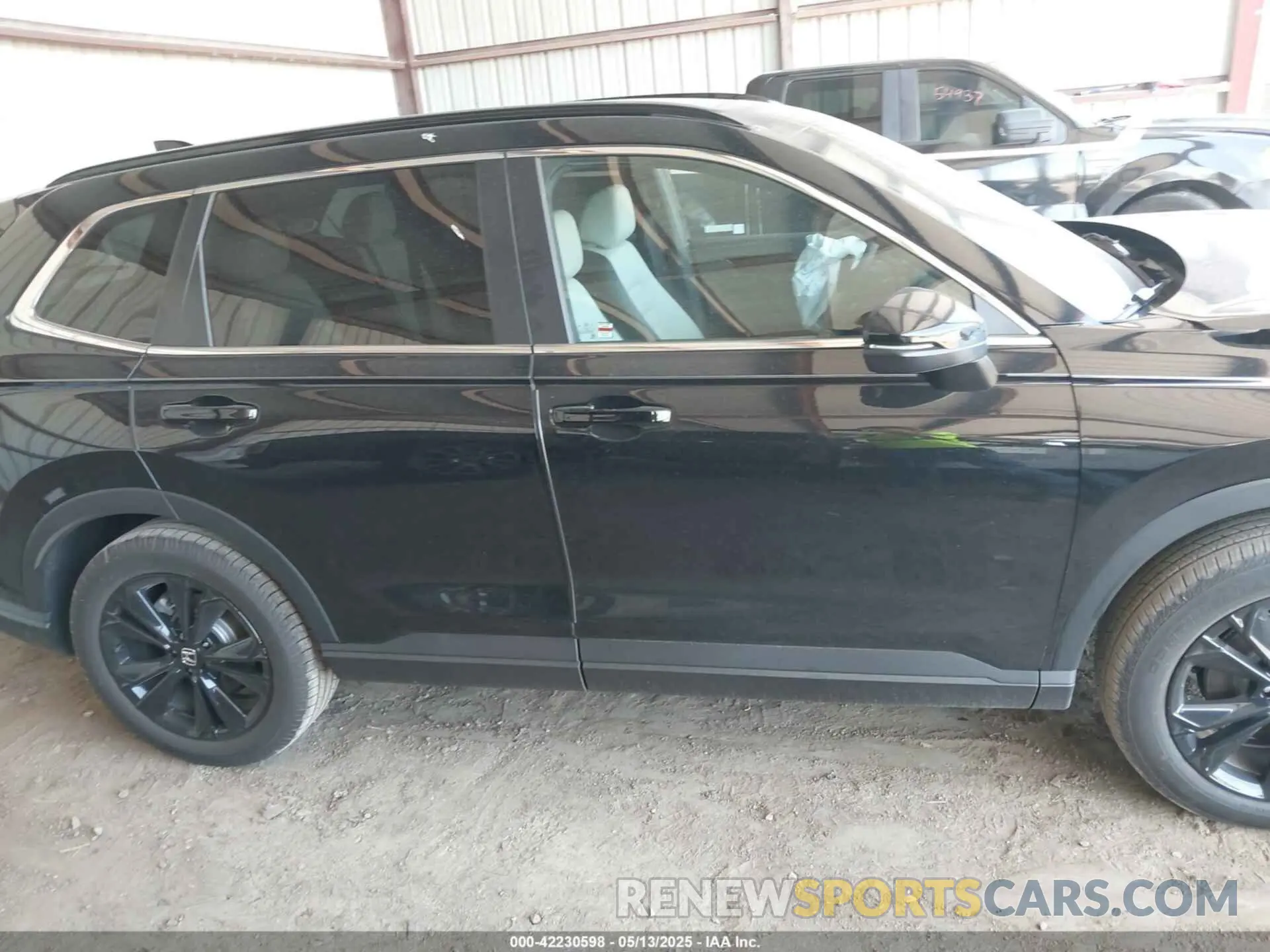 13 fotografías del automóvil dañado 5J6RS6H97SL031958 HONDA CR-V HYBRID 2025