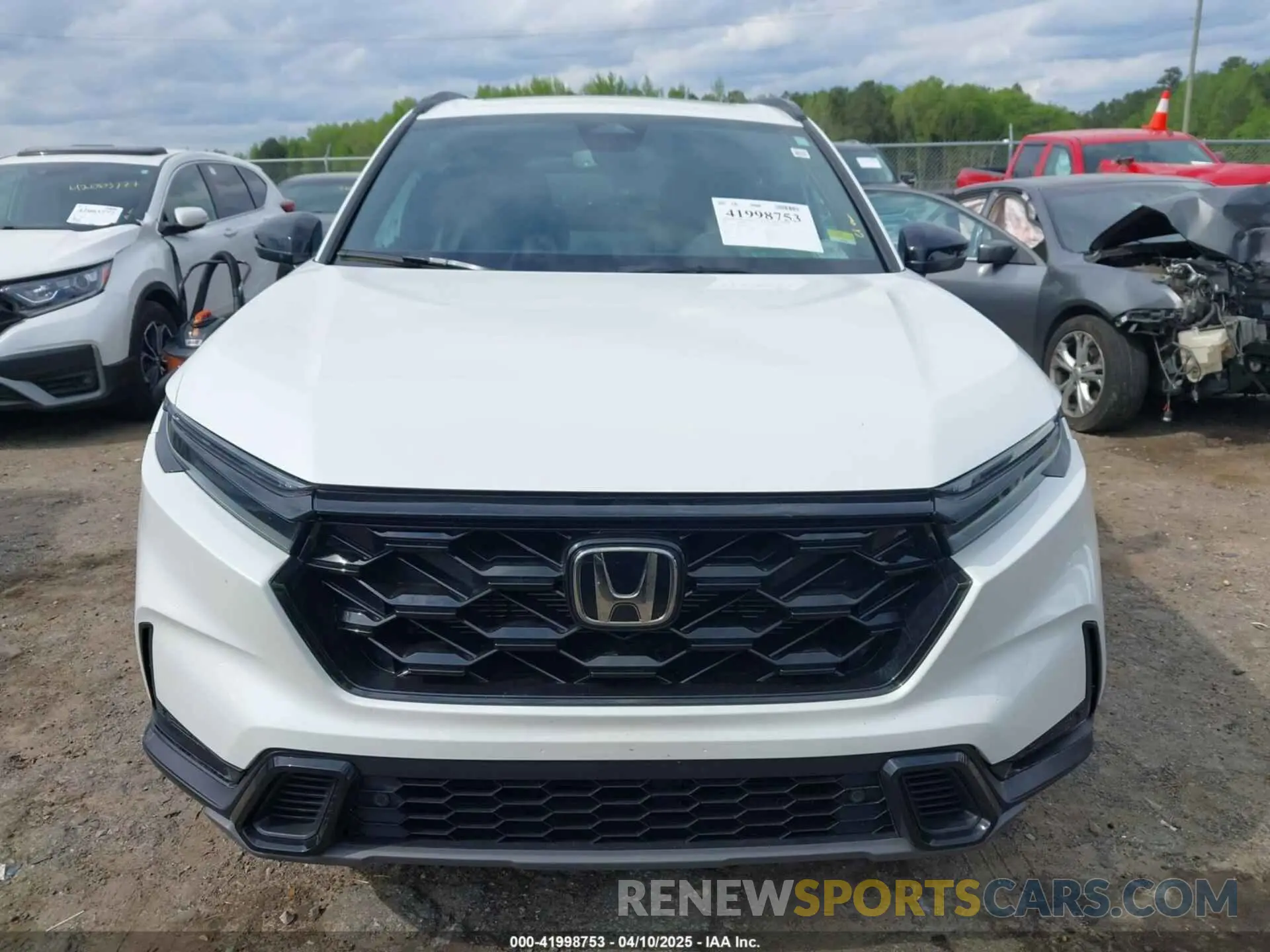 11 fotografías del automóvil dañado 7FARS5H87SE011918 HONDA CR-V HYBRID 2025