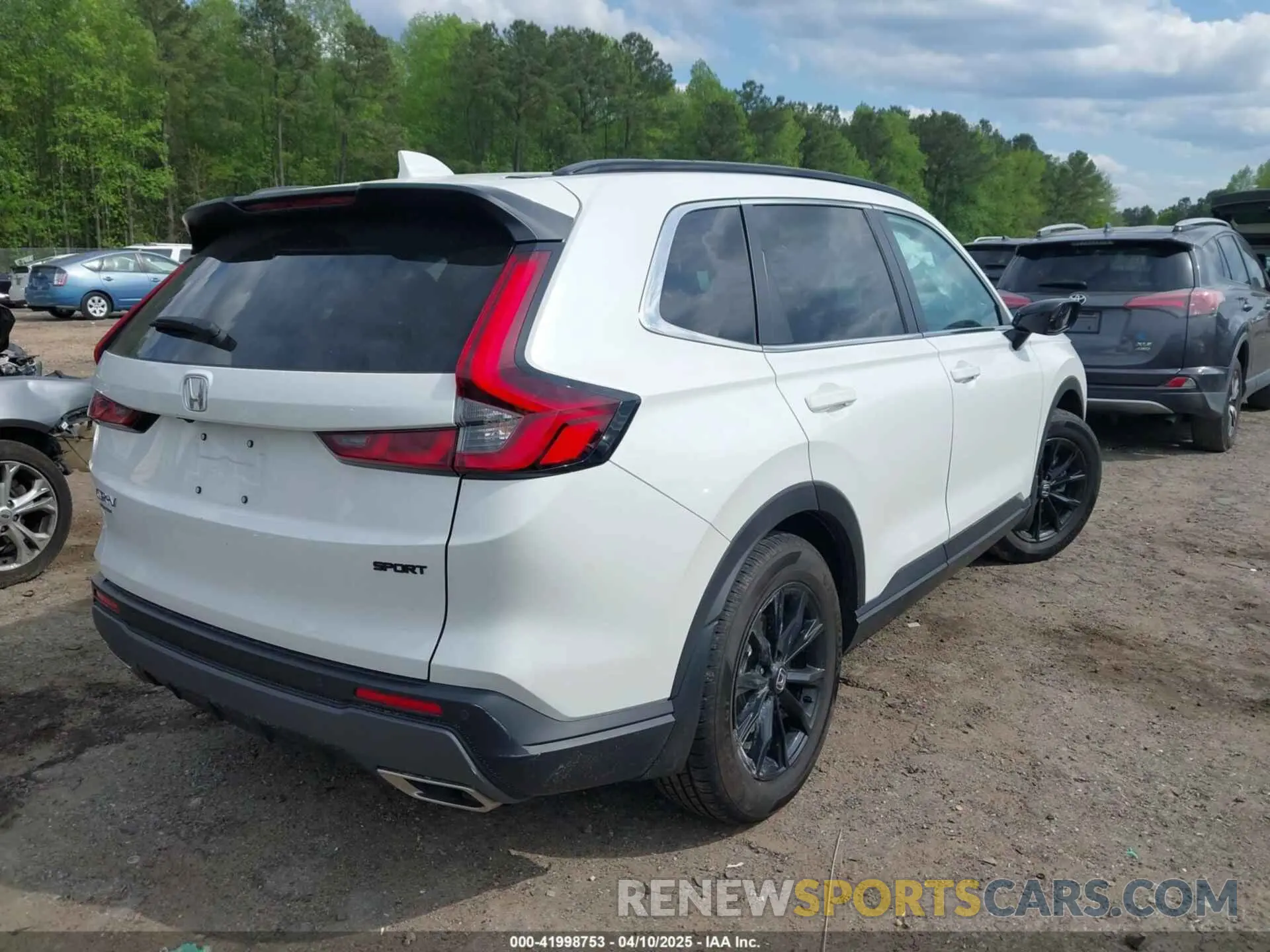4 fotografías del automóvil dañado 7FARS5H87SE011918 HONDA CR-V HYBRID 2025