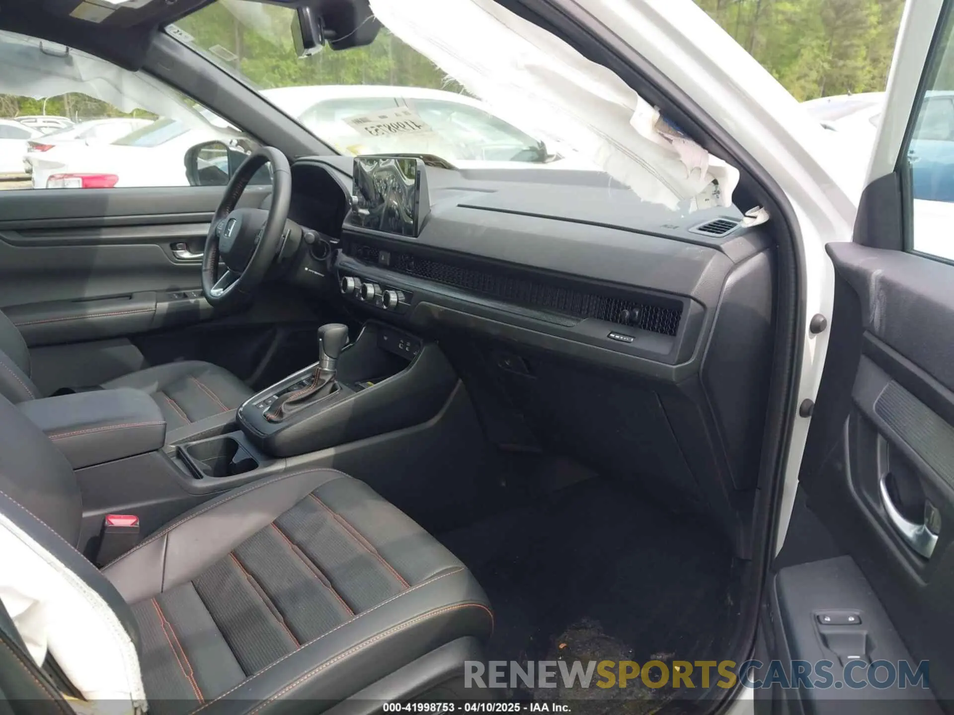 5 fotografías del automóvil dañado 7FARS5H87SE011918 HONDA CR-V HYBRID 2025
