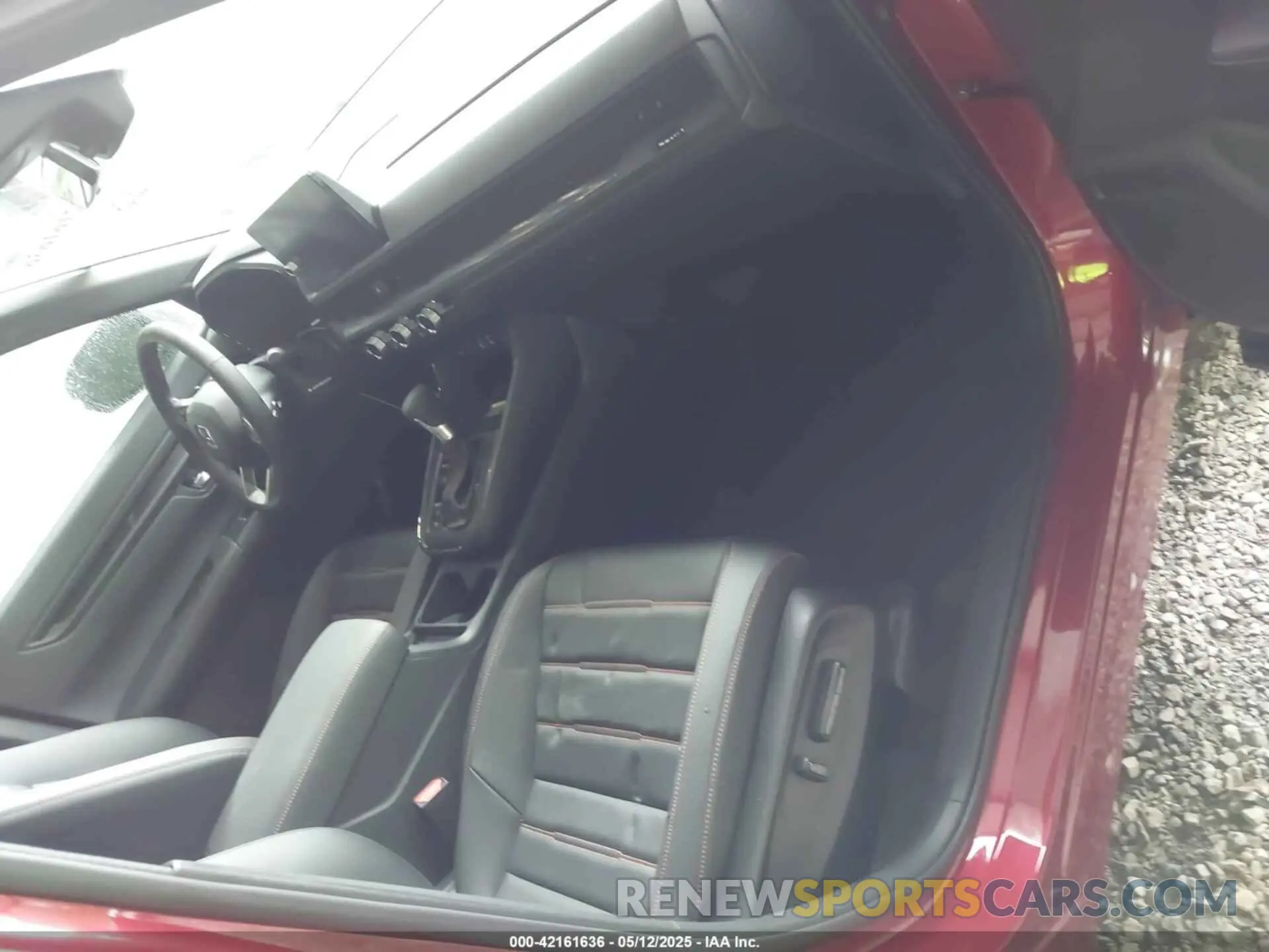 5 fotografías del automóvil dañado 7FARS6H80SE043857 HONDA CR-V HYBRID 2025