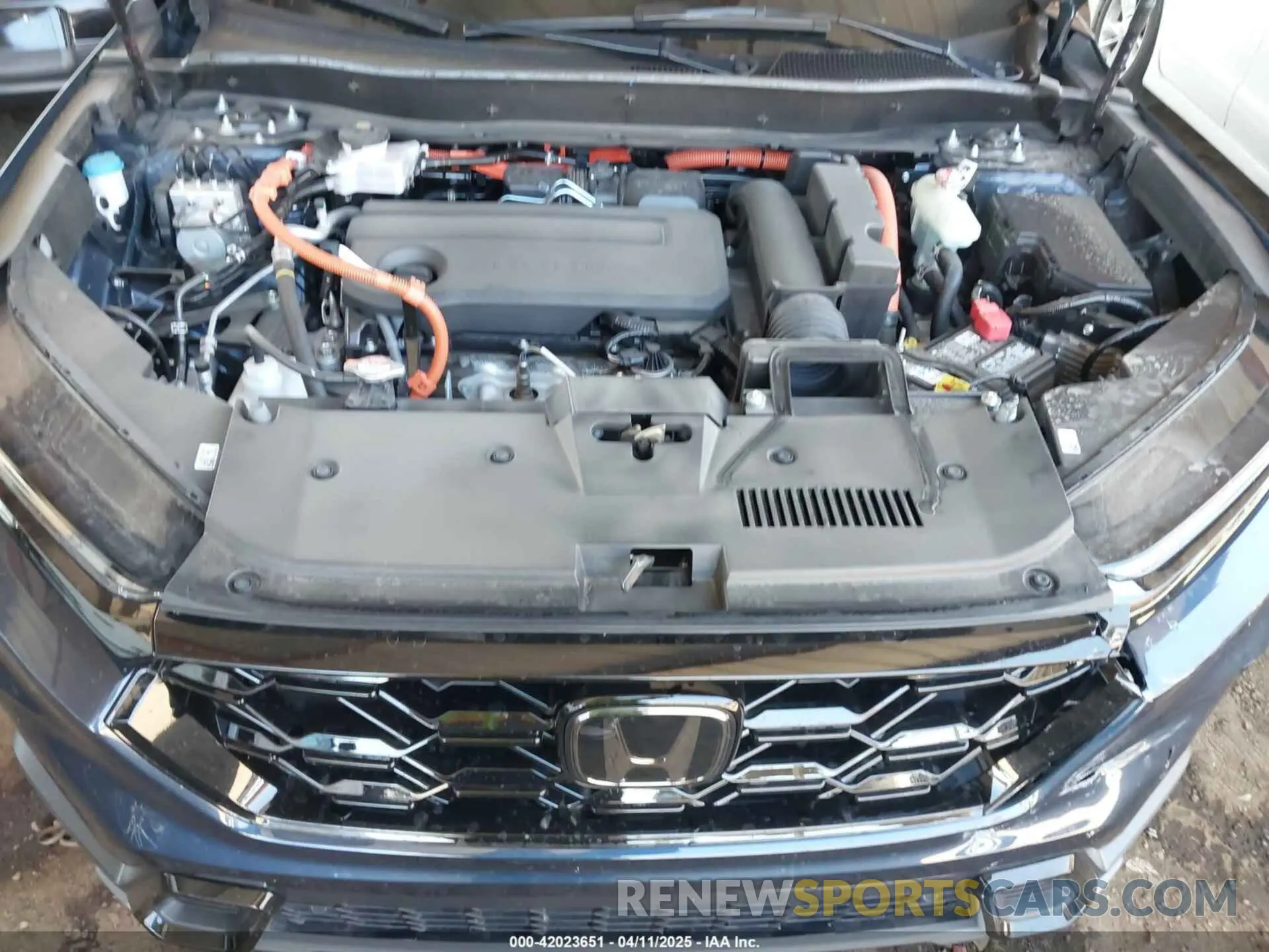 10 fotografías del automóvil dañado 7FARS6H84SE004902 HONDA CR-V HYBRID 2025