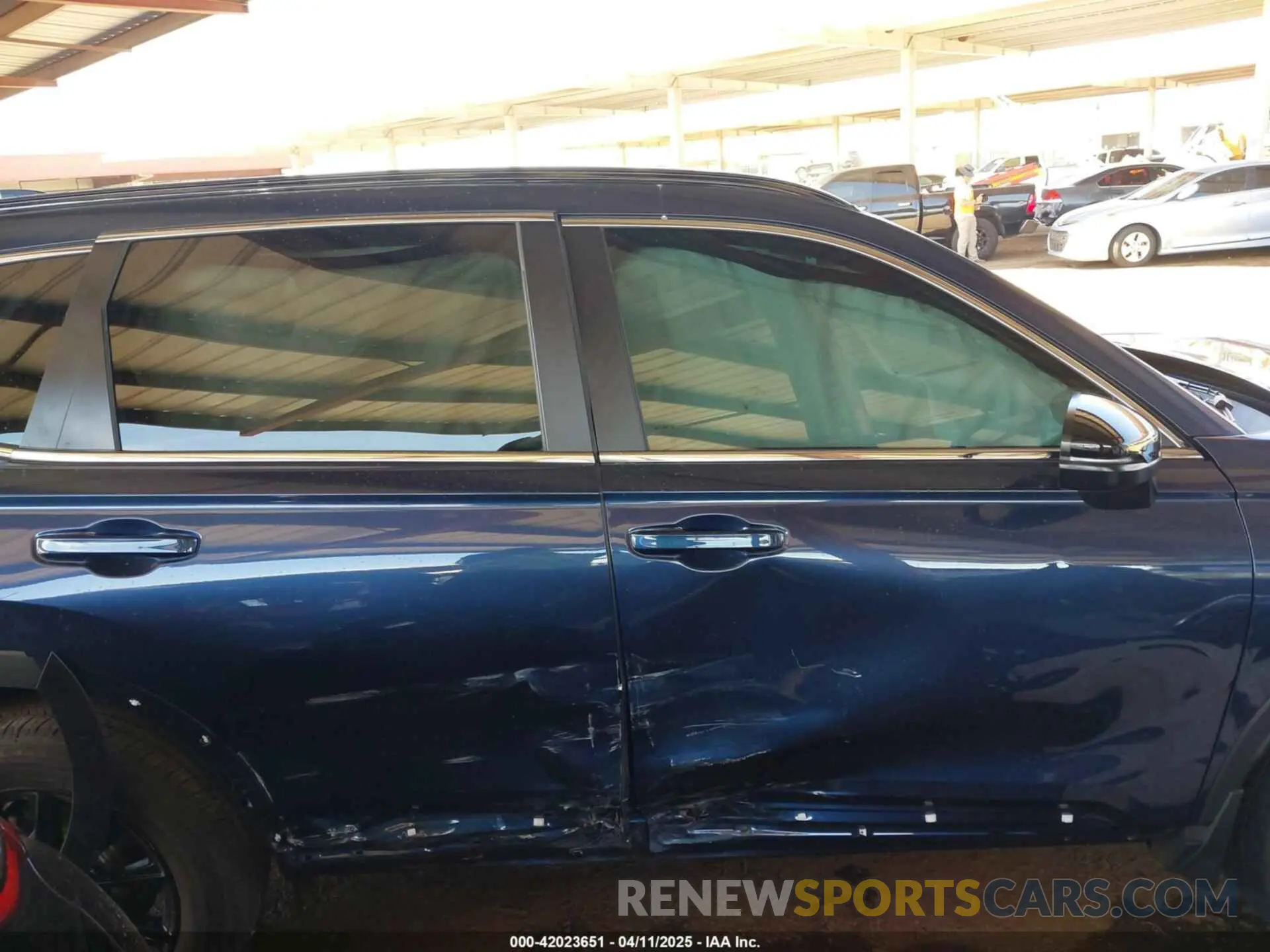 12 fotografías del automóvil dañado 7FARS6H84SE004902 HONDA CR-V HYBRID 2025