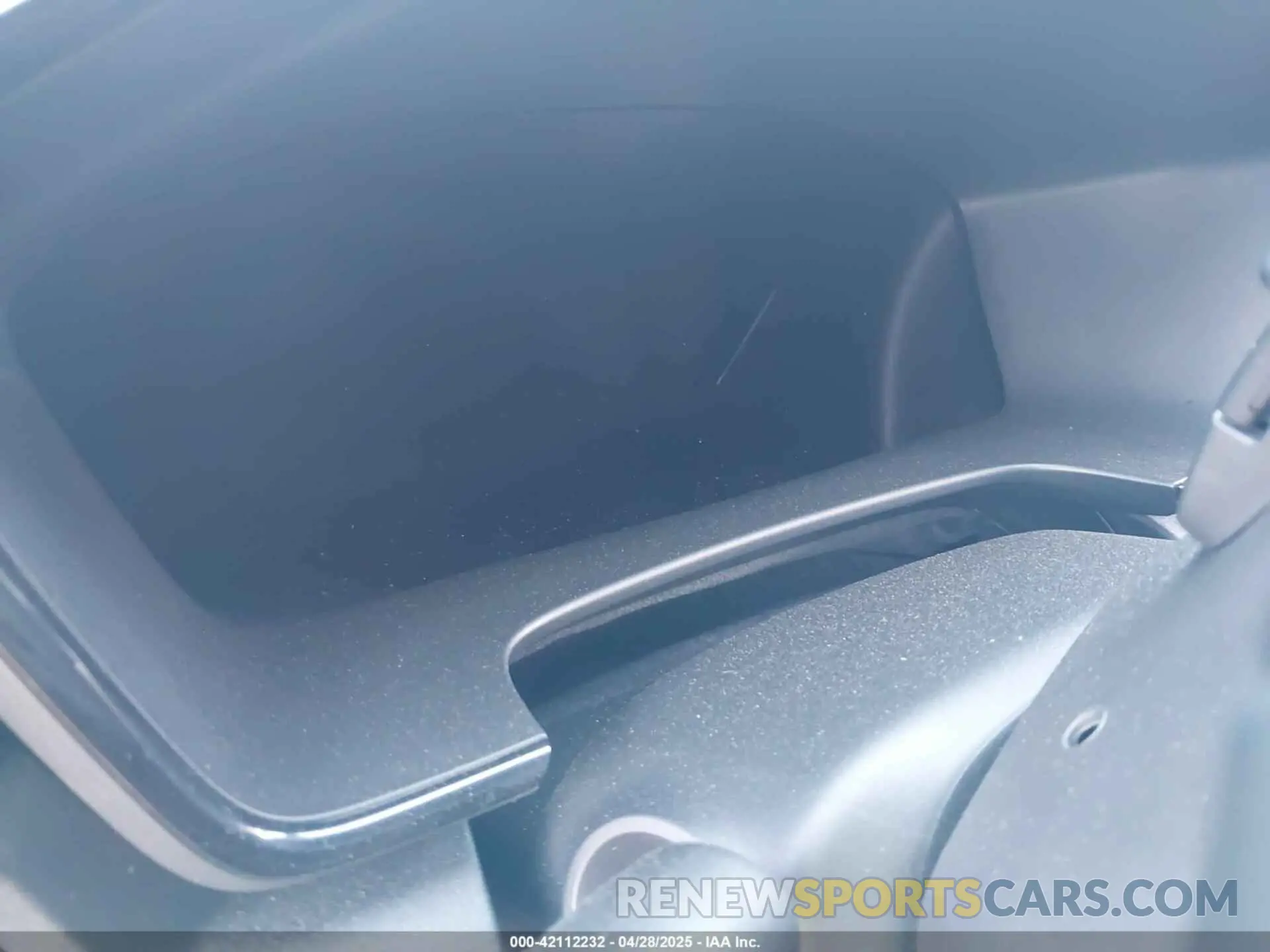 15 fotografías del automóvil dañado 7FARS6H85SE028321 HONDA CR-V HYBRID 2025