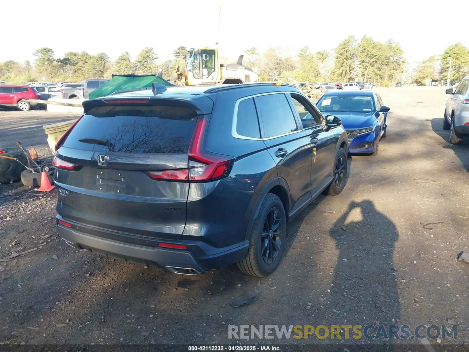 4 fotografías del automóvil dañado 7FARS6H85SE028321 HONDA CR-V HYBRID 2025