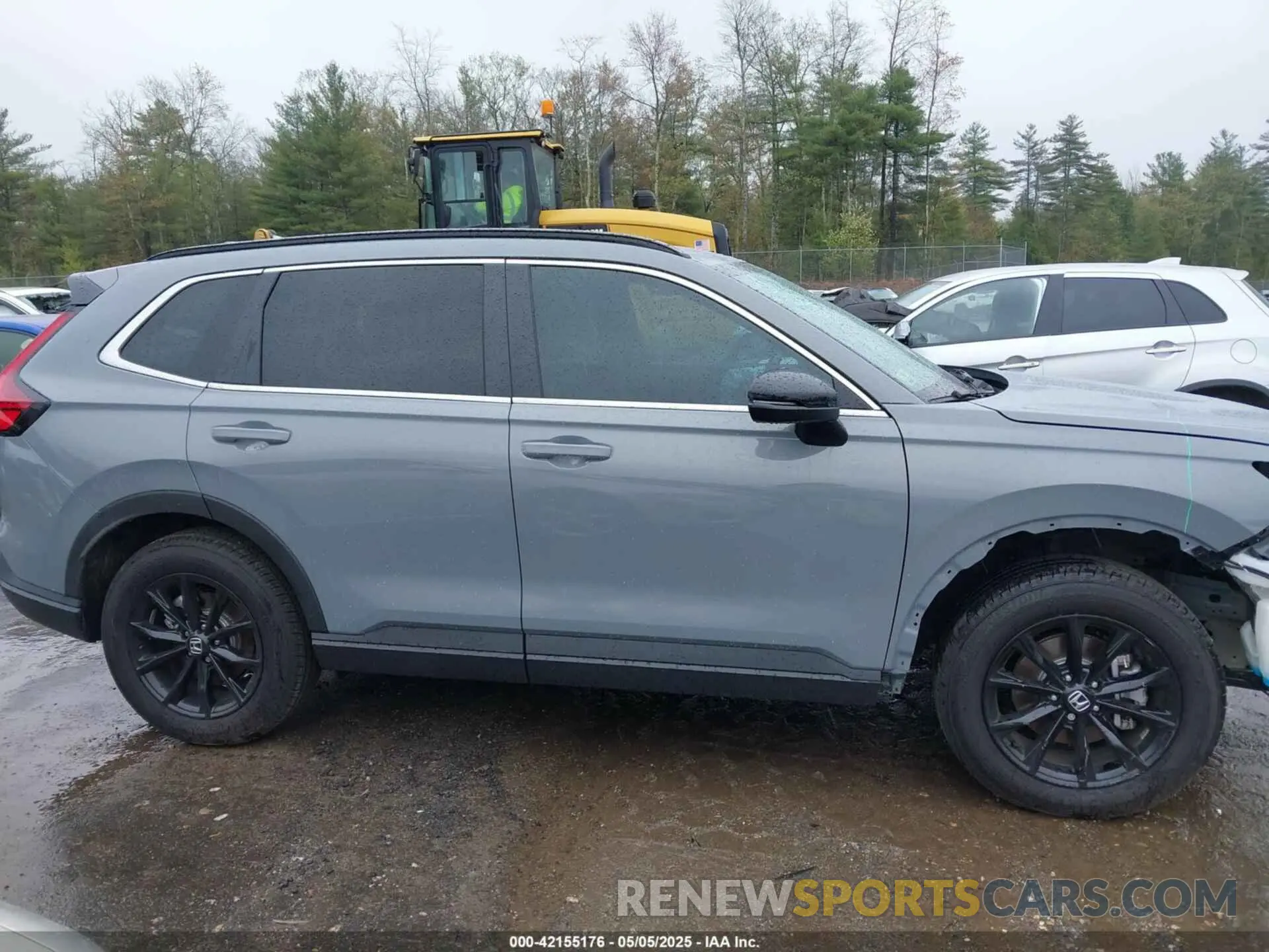 14 fotografías del automóvil dañado 7FARS6H85SE035382 HONDA CR-V HYBRID 2025