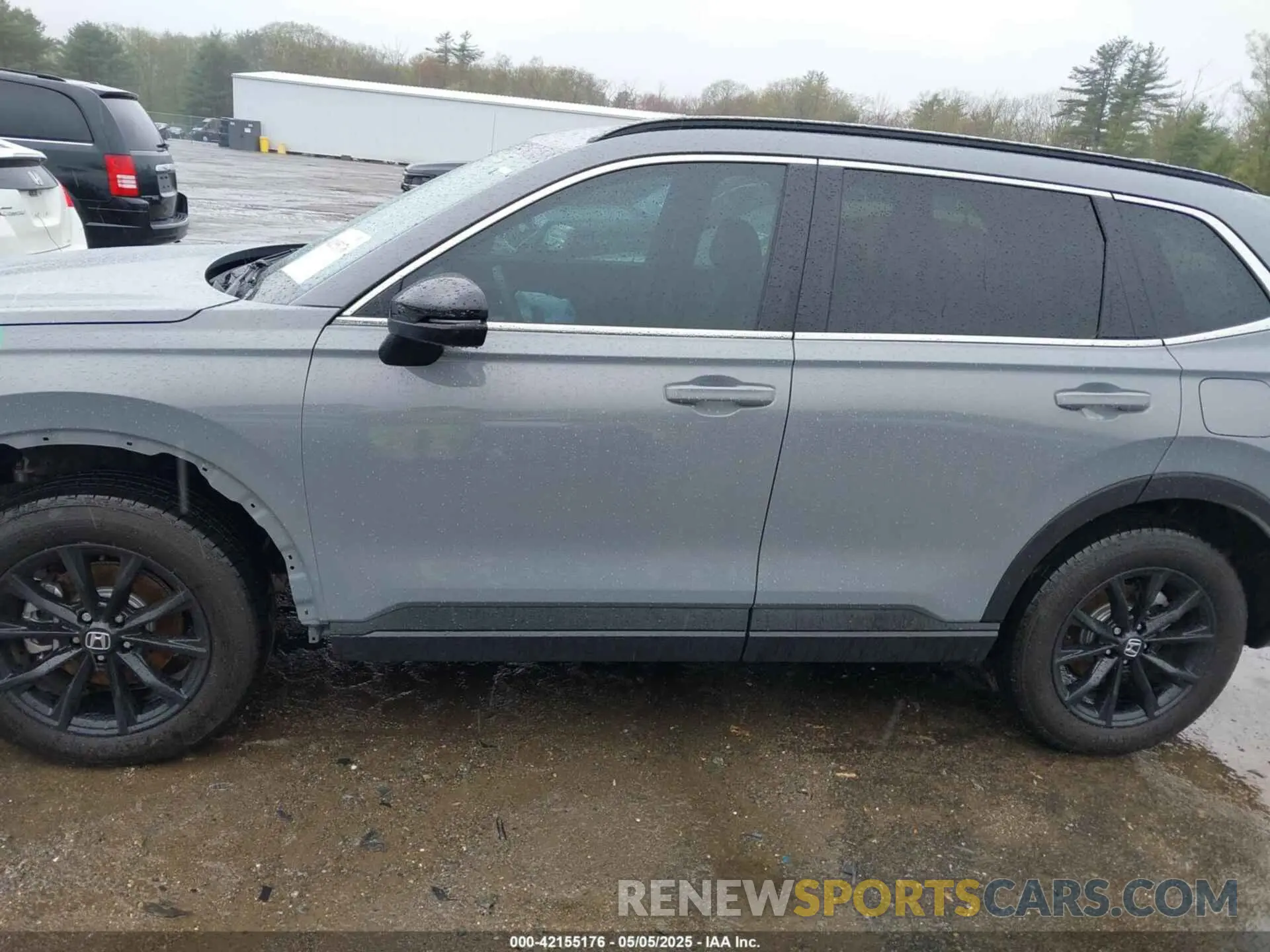 15 fotografías del automóvil dañado 7FARS6H85SE035382 HONDA CR-V HYBRID 2025