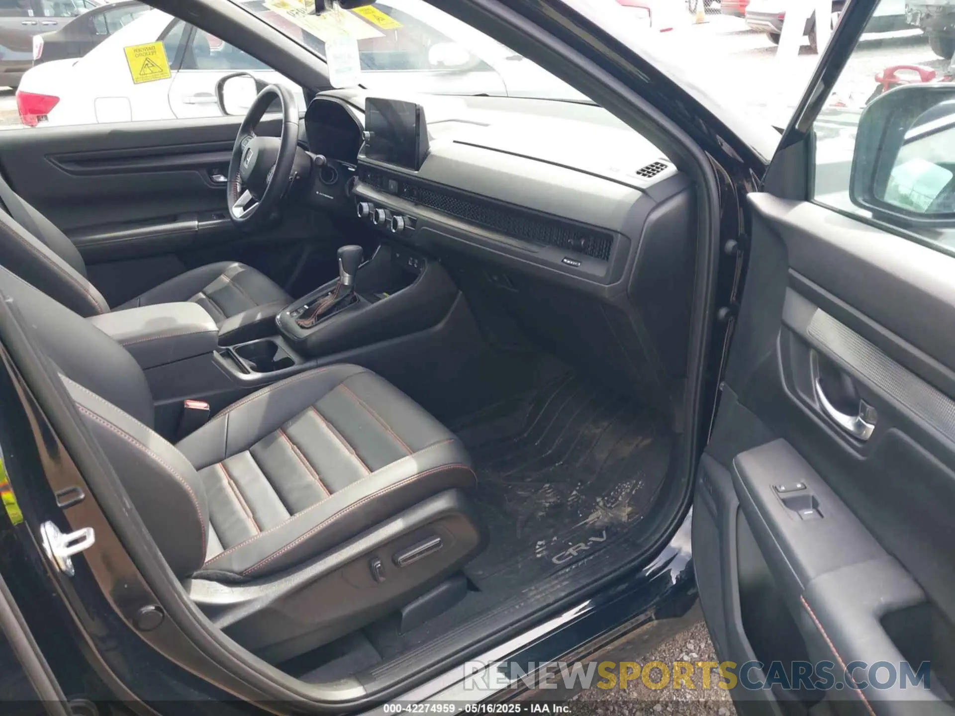 5 fotografías del automóvil dañado 7FARS6H86SE039876 HONDA CR-V HYBRID 2025