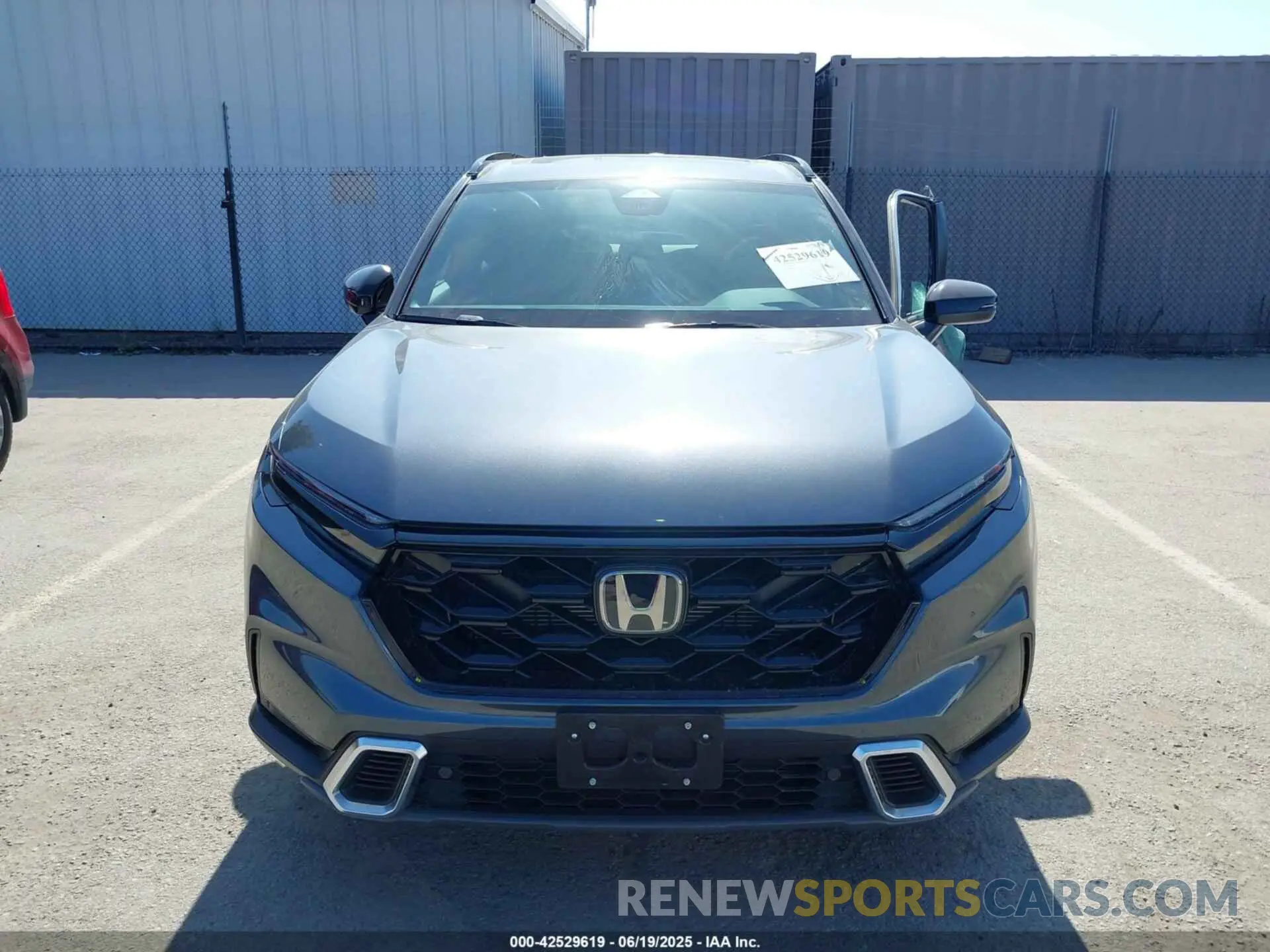 12 fotografías del automóvil dañado 7FARS6H94SE019487 HONDA CR-V HYBRID 2025