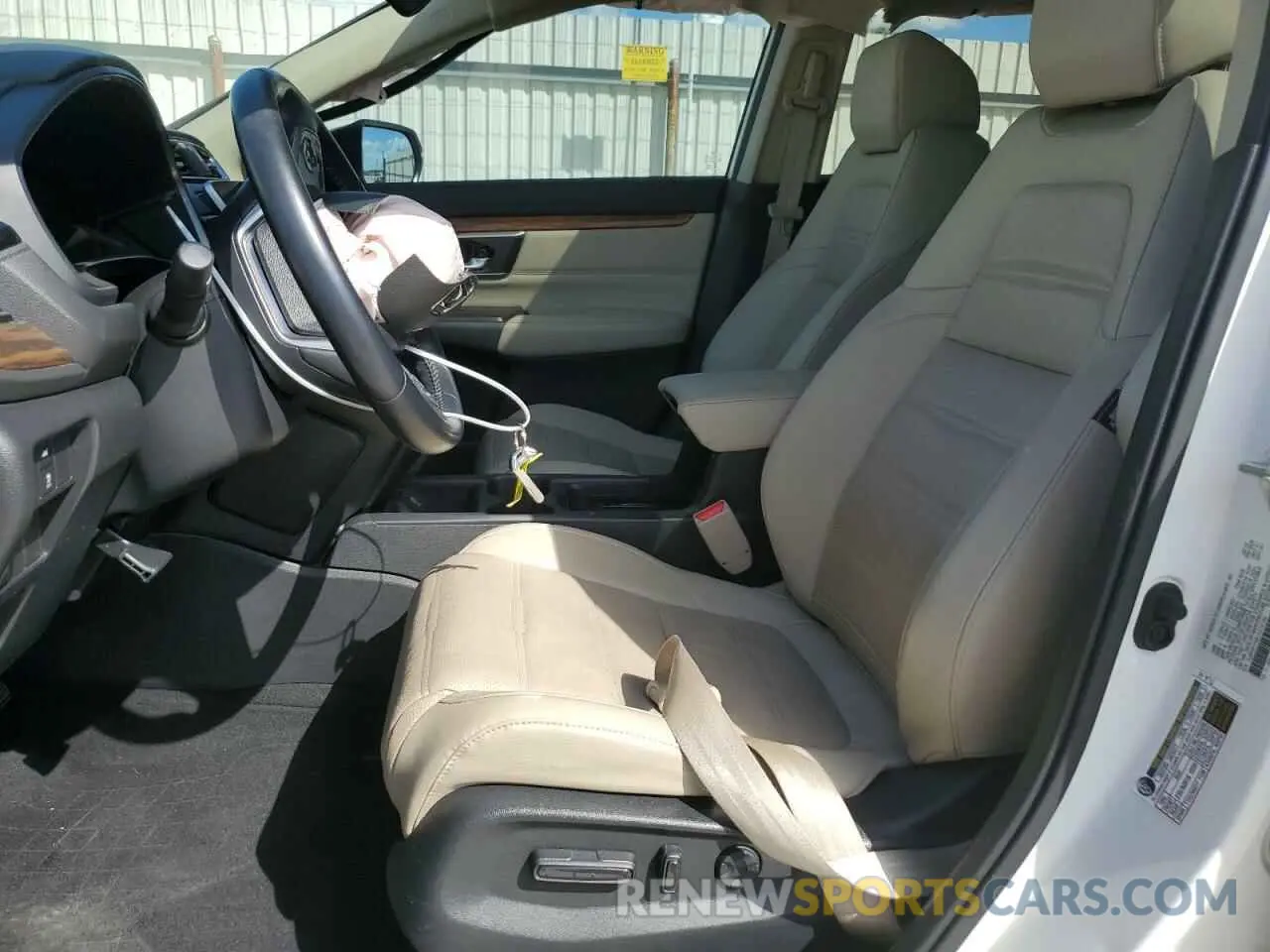 7 fotografías del automóvil dañado 5J6RW1H90JL014120 HONDA CRV 2018