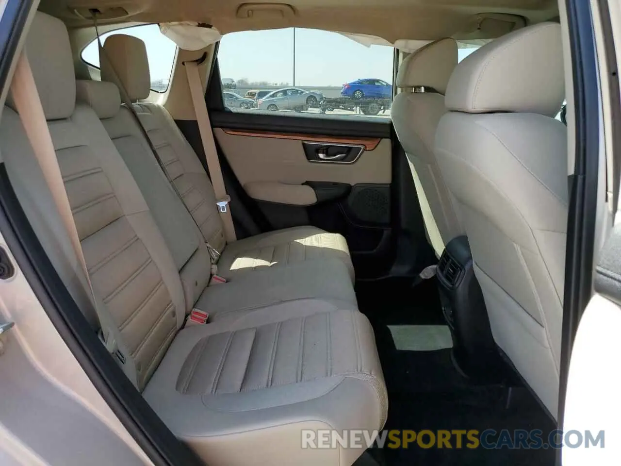 10 fotografías del automóvil dañado 2HKRW1H50KH502878 HONDA CRV 2019