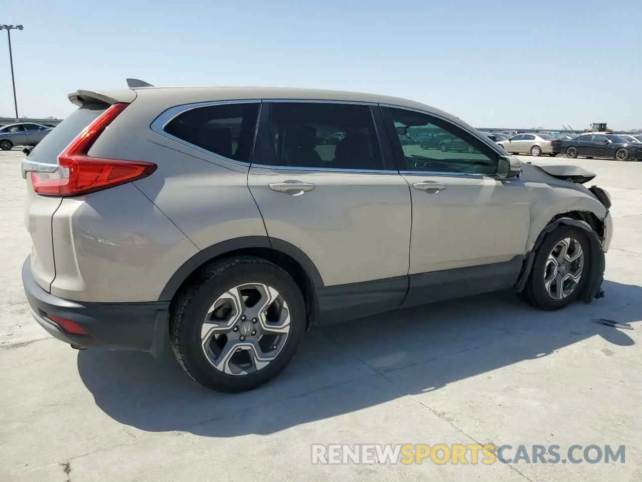 3 fotografías del automóvil dañado 2HKRW1H50KH502878 HONDA CRV 2019