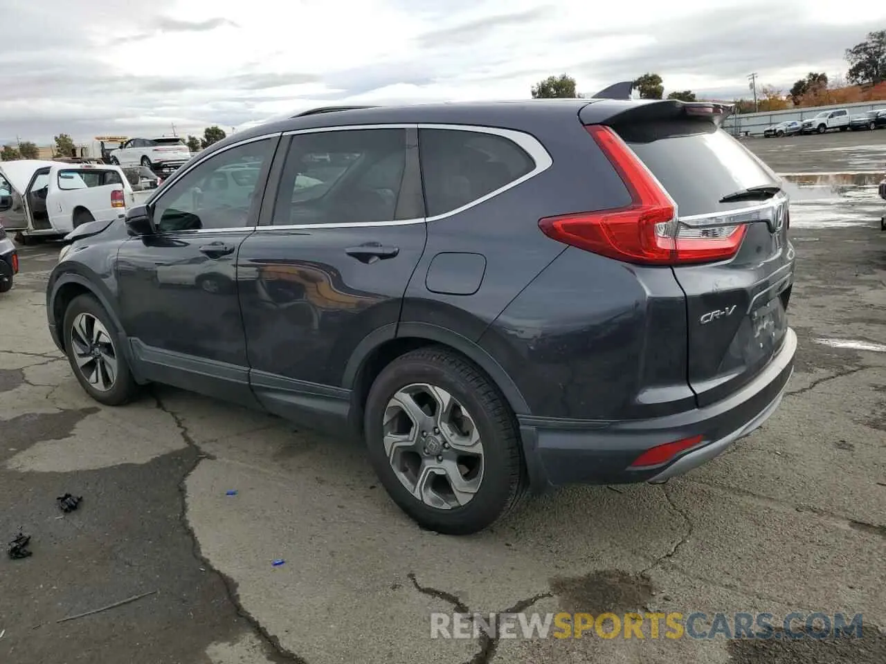 2 fotografías del automóvil dañado 2HKRW1H50KH512035 HONDA CRV 2019