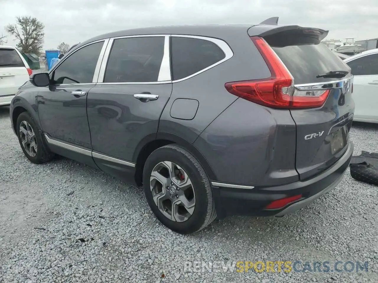 2 fotografías del automóvil dañado 2HKRW1H50KH515128 HONDA CRV 2019