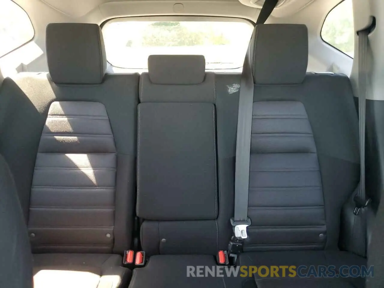 10 fotografías del automóvil dañado 2HKRW1H56KH515506 HONDA CRV 2019