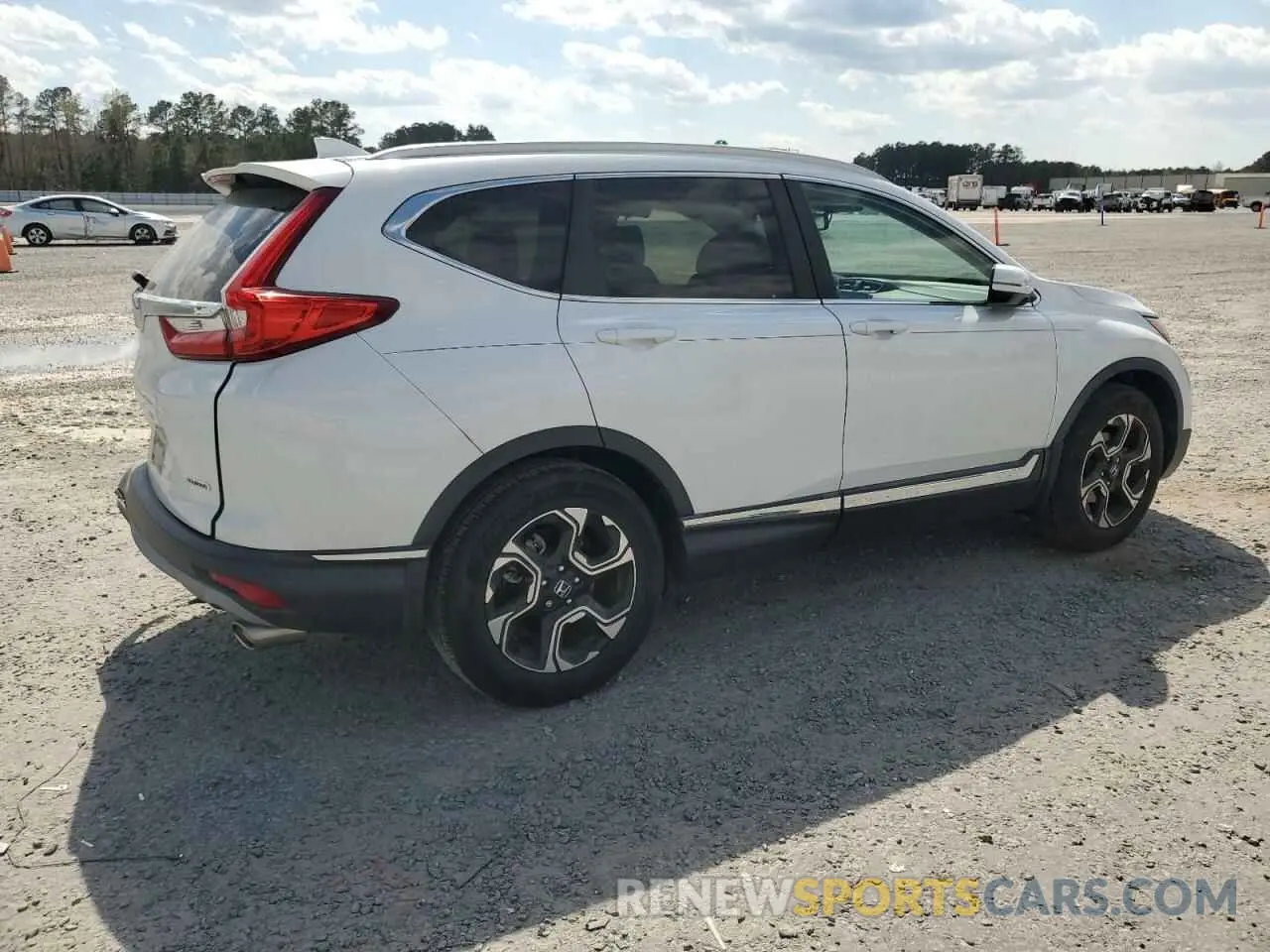 3 fotografías del automóvil dañado 2HKRW1H90KH505007 HONDA CRV 2019