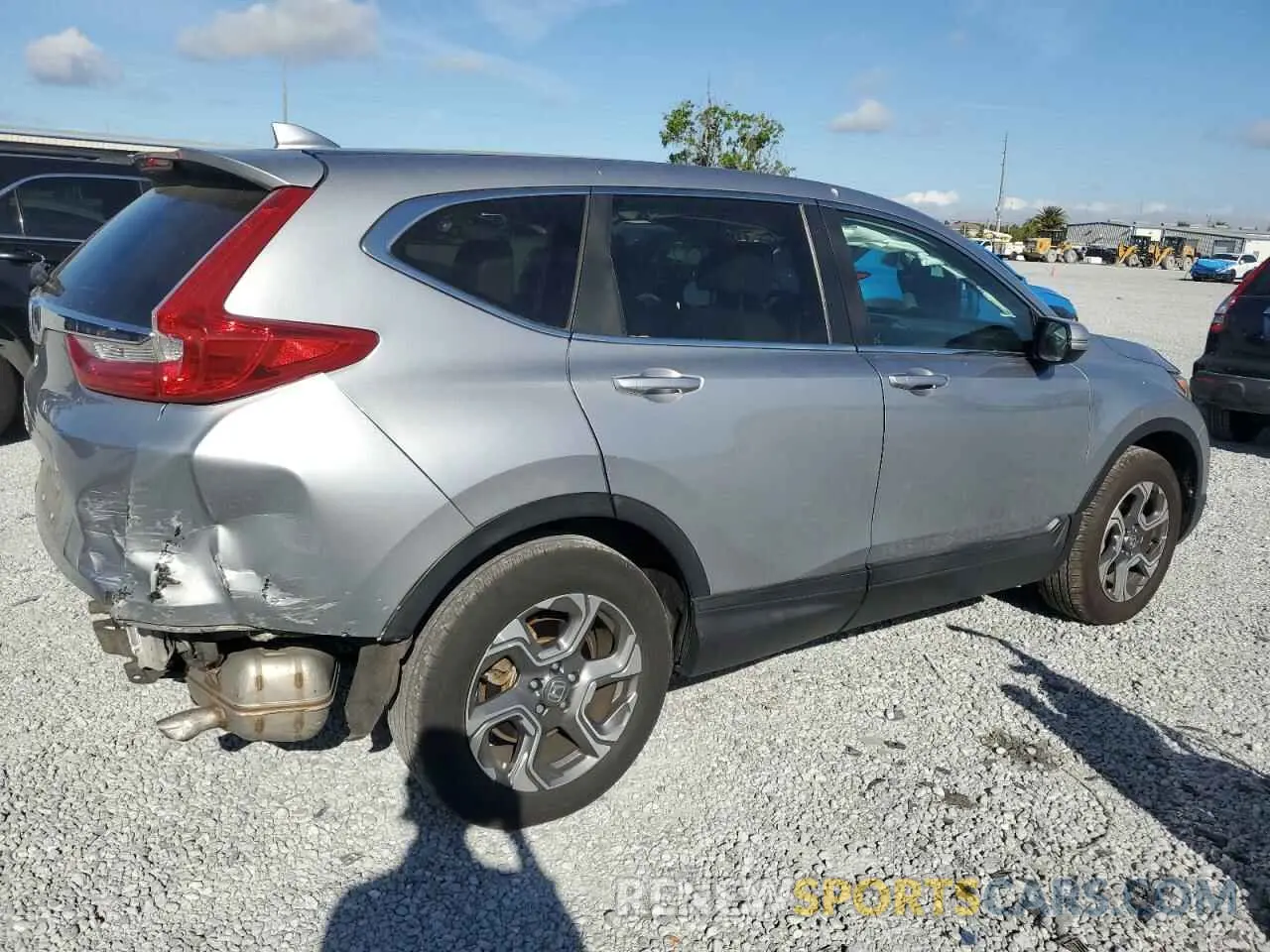 3 fotografías del automóvil dañado 2HKRW2H50KH654603 HONDA CRV 2019