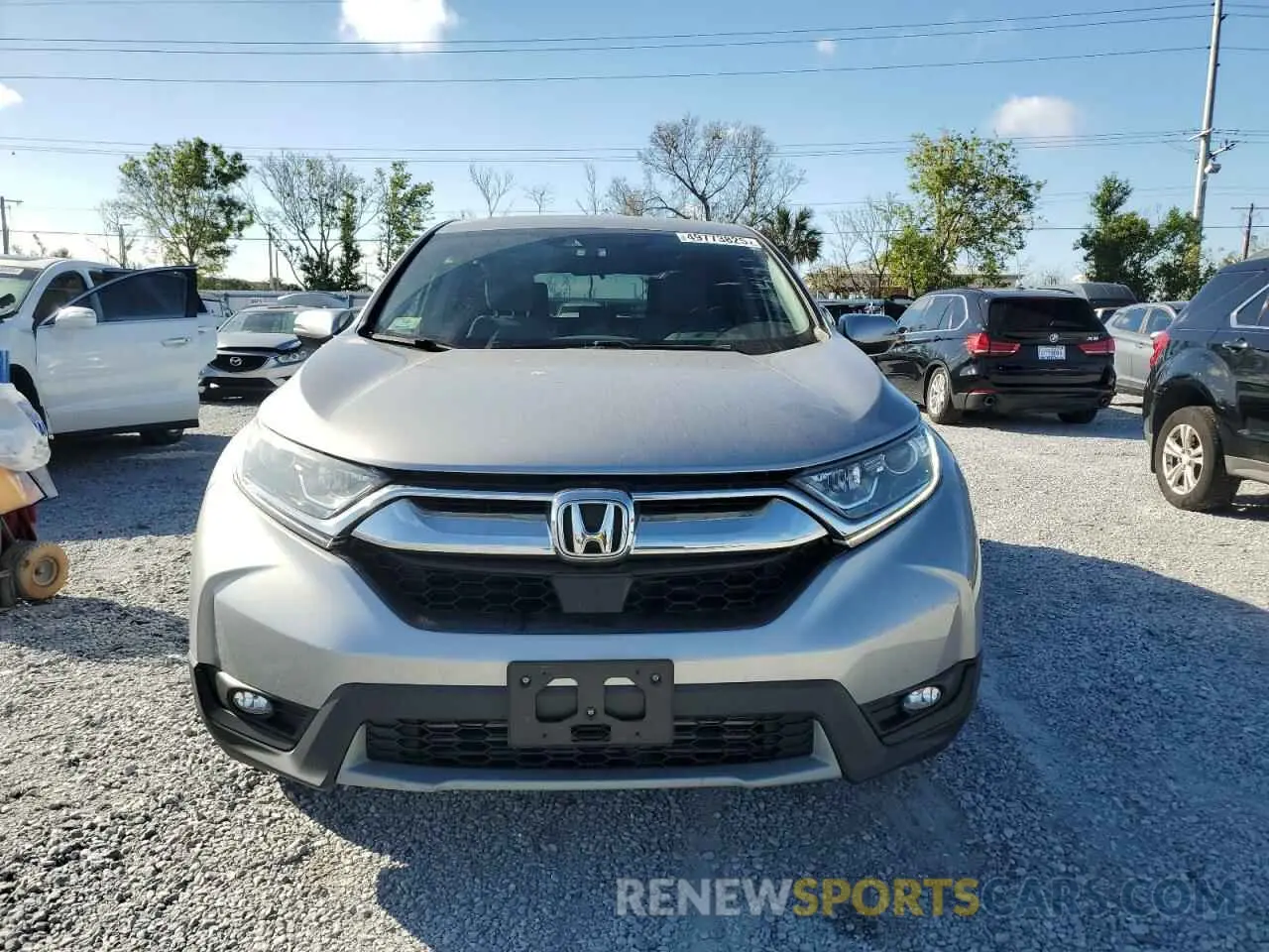 5 fotografías del automóvil dañado 2HKRW2H50KH654603 HONDA CRV 2019