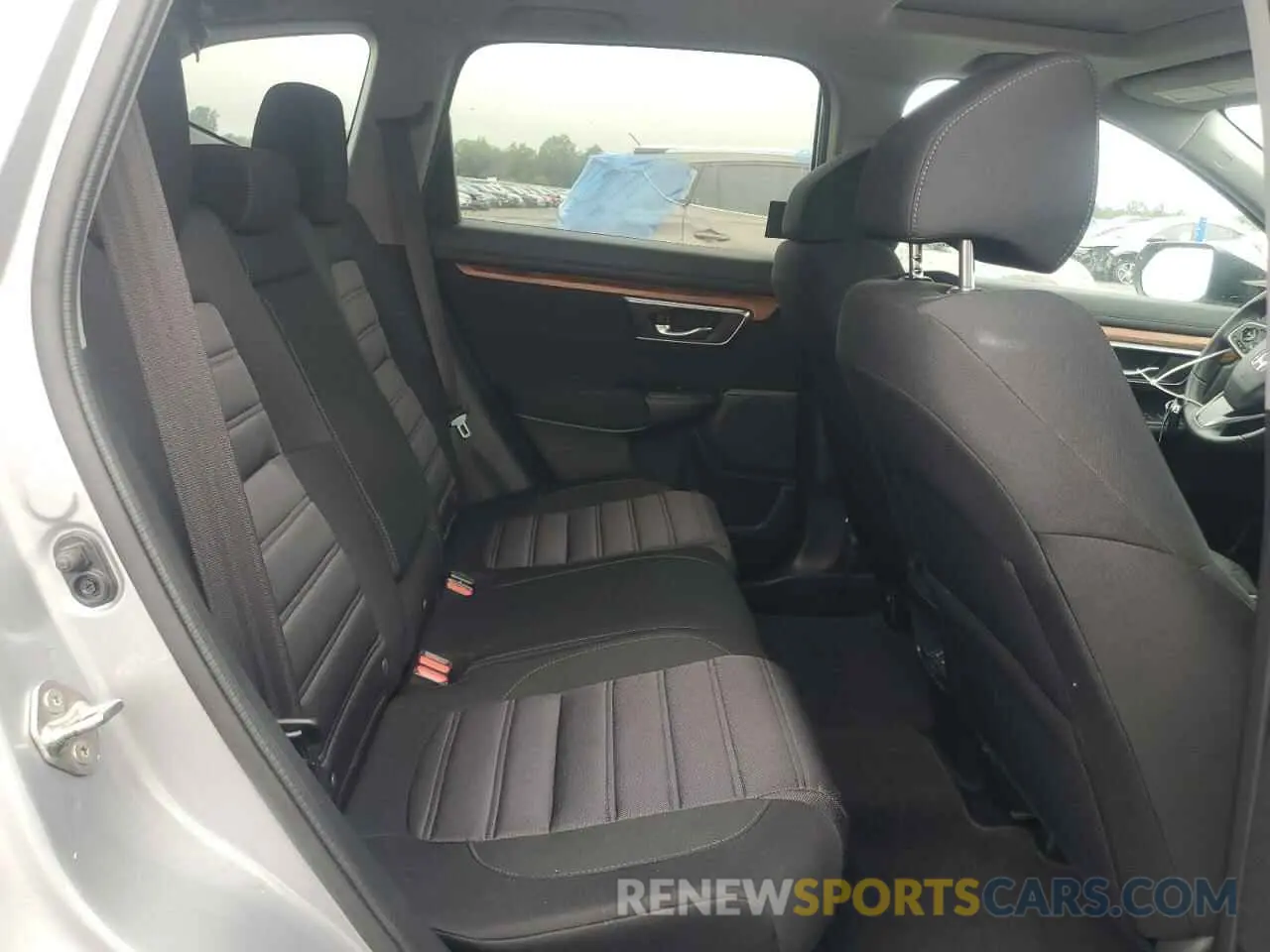 11 fotografías del automóvil dañado 2HKRW2H51KH609282 HONDA CRV 2019