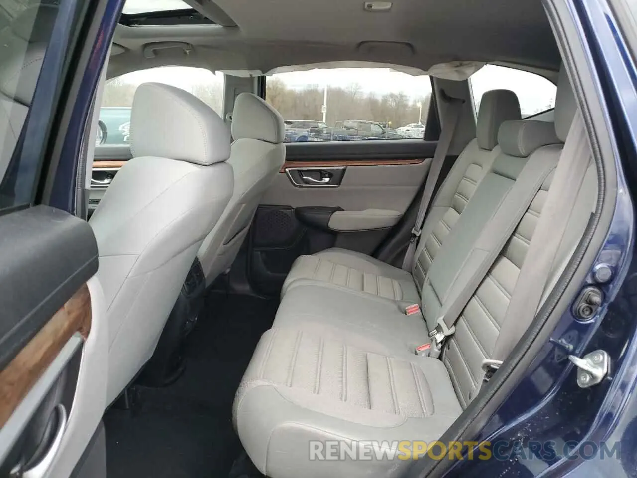 11 fotografías del automóvil dañado 2HKRW2H51KH633131 HONDA CRV 2019