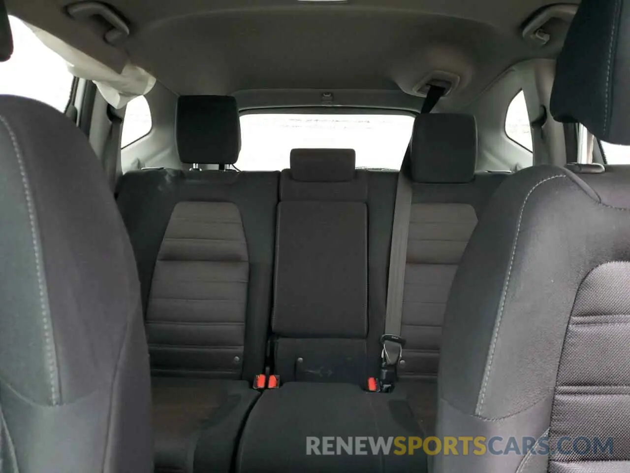 10 fotografías del automóvil dañado 2HKRW2H51KH670065 HONDA CRV 2019