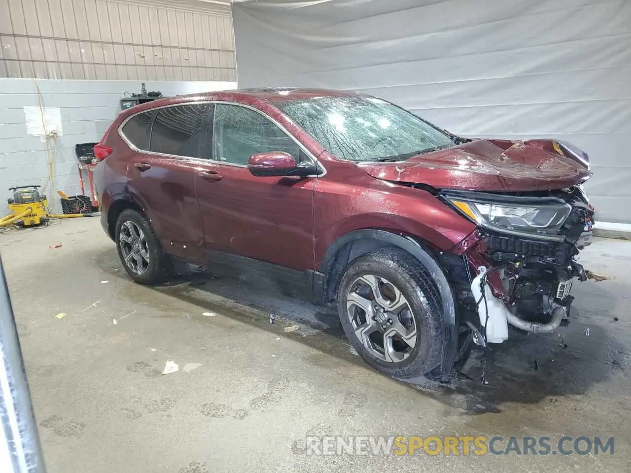 4 fotografías del automóvil dañado 2HKRW2H52KH606357 HONDA CRV 2019