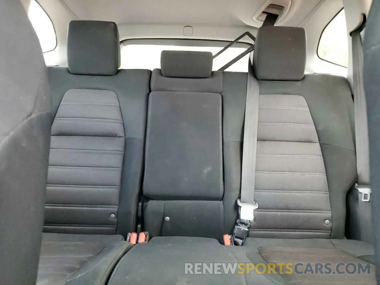 10 fotografías del automóvil dañado 2HKRW2H54KH122271 HONDA CRV 2019