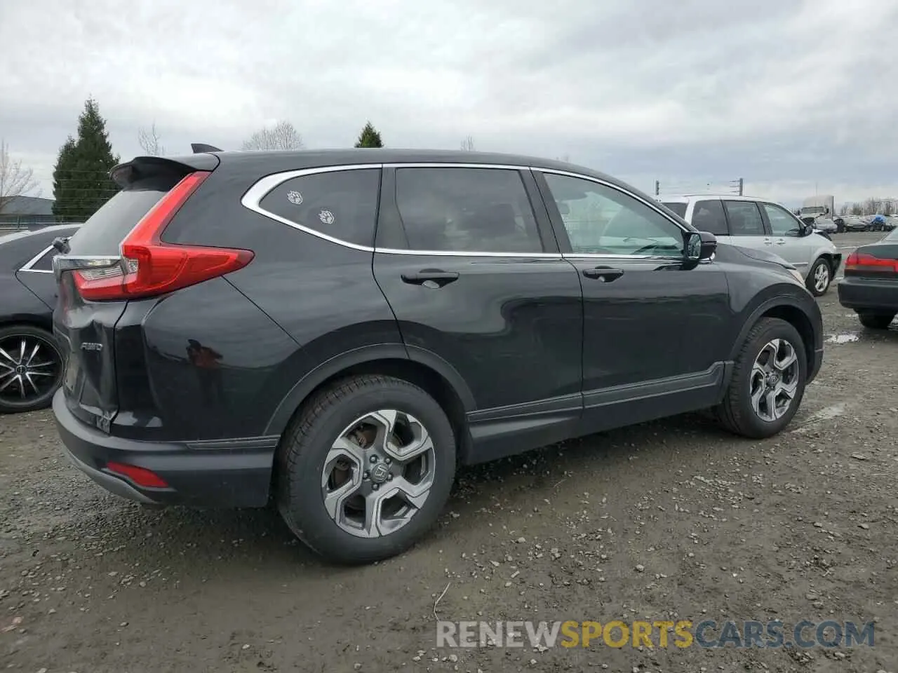 3 fotografías del automóvil dañado 2HKRW2H56KH617202 HONDA CRV 2019