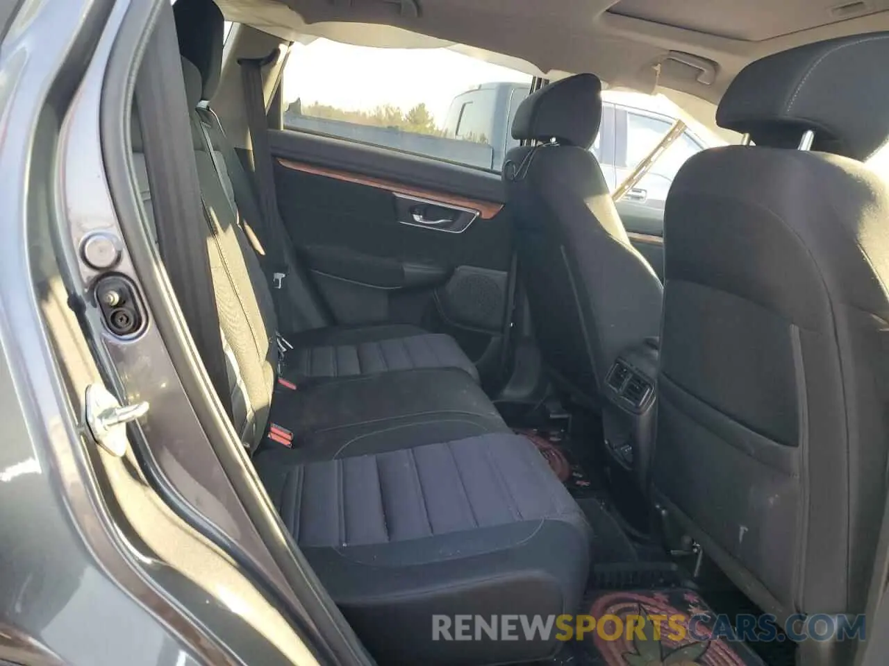 11 fotografías del automóvil dañado 2HKRW2H58KH675800 HONDA CRV 2019