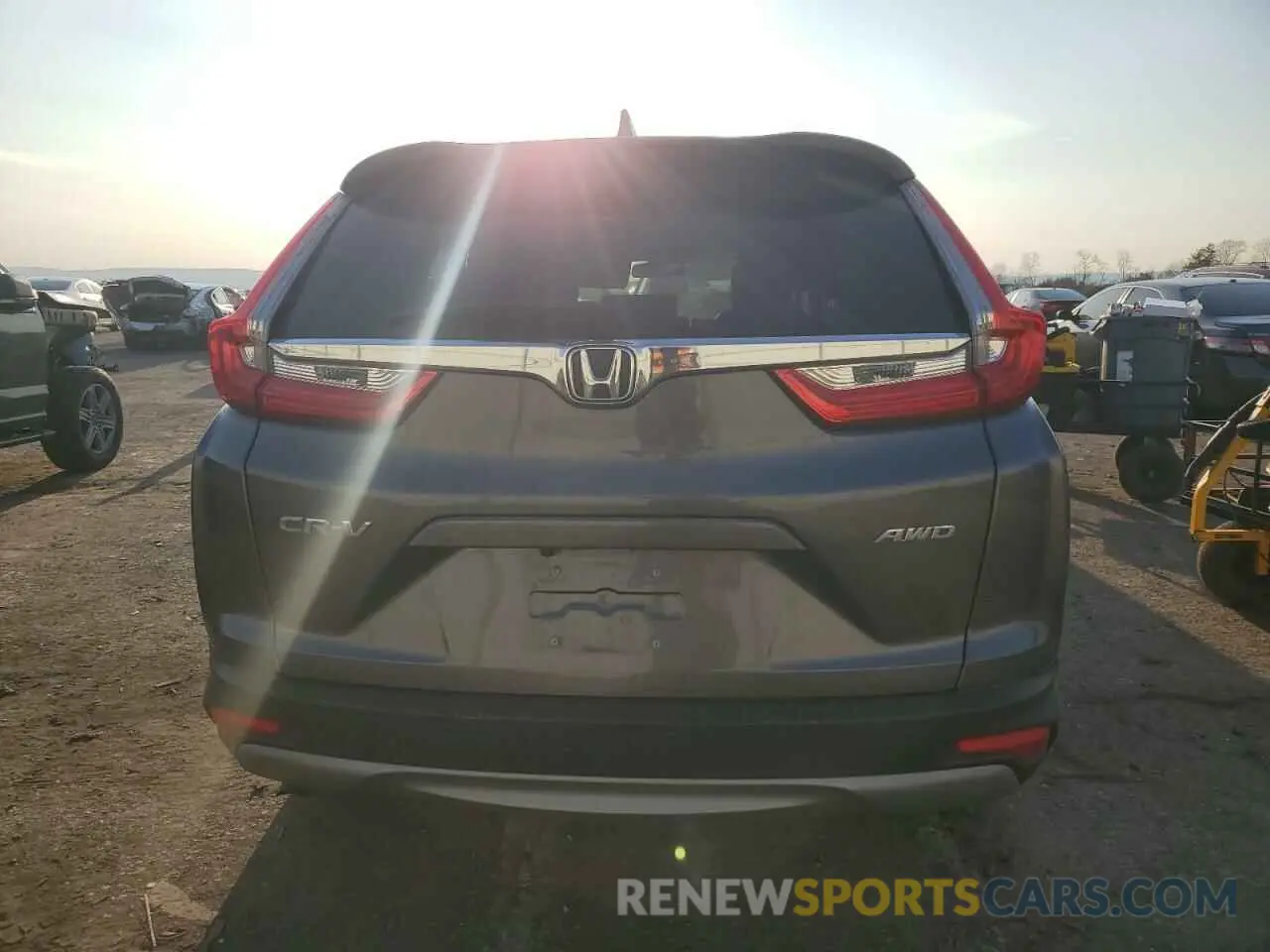 6 fotografías del automóvil dañado 2HKRW2H58KH675800 HONDA CRV 2019