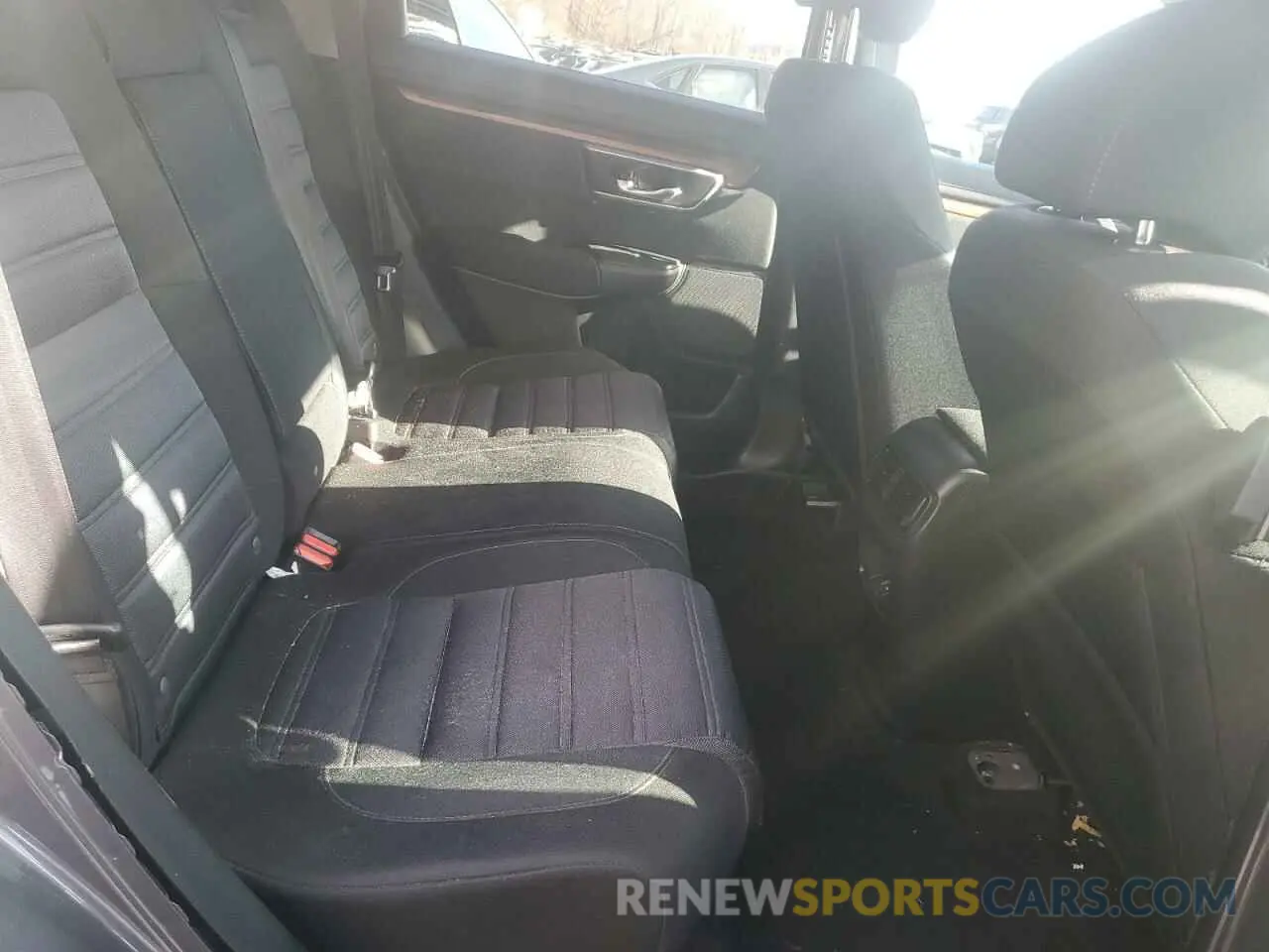 11 fotografías del automóvil dañado 2HKRW2H59KH626363 HONDA CRV 2019