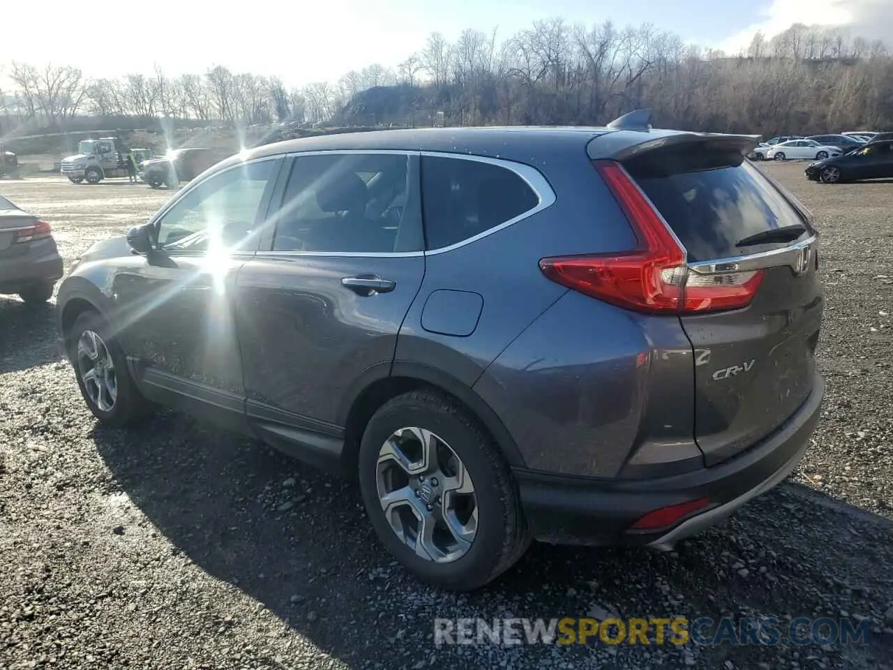 2 fotografías del automóvil dañado 2HKRW2H59KH626363 HONDA CRV 2019