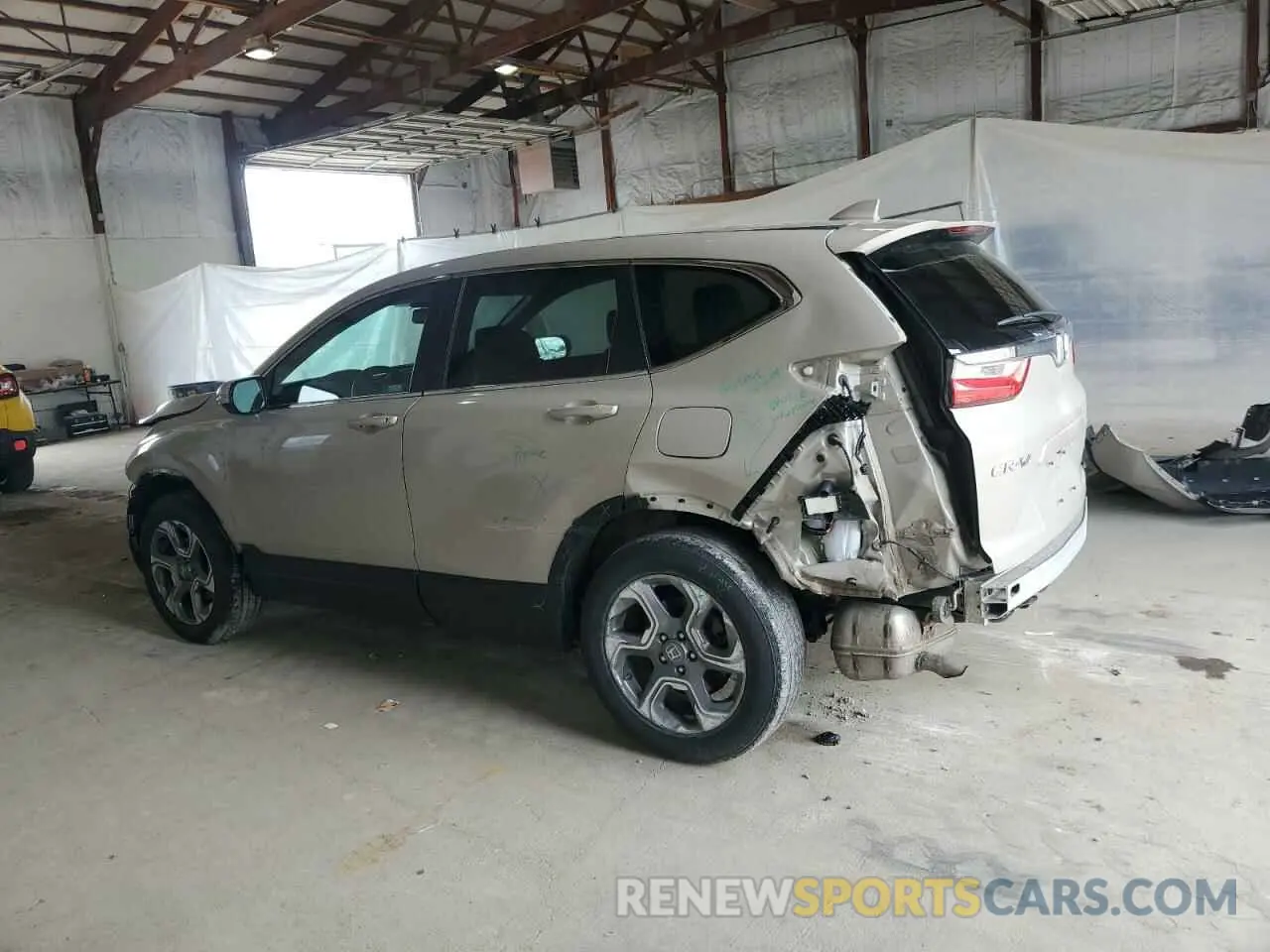 2 fotografías del automóvil dañado 2HKRW2H85KH641016 HONDA CRV 2019
