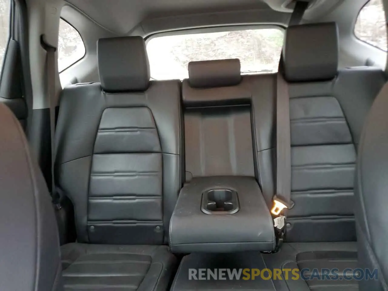 10 fotografías del automóvil dañado 2HKRW2H88KH604400 HONDA CRV 2019