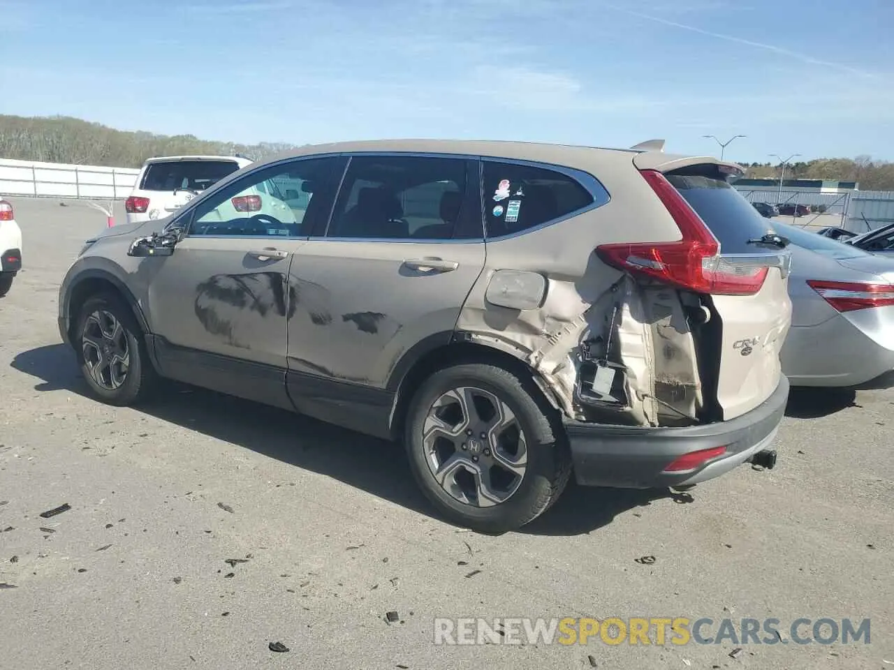 2 fotografías del automóvil dañado 2HKRW2H89KH612909 HONDA CRV 2019
