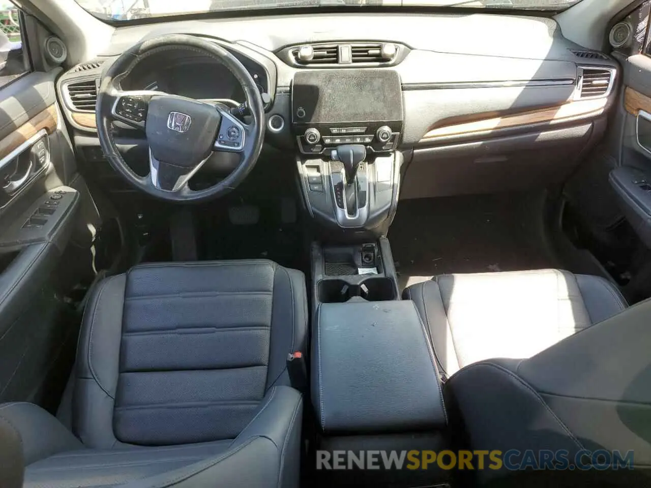 8 fotografías del automóvil dañado 2HKRW2H90KH149664 HONDA CRV 2019