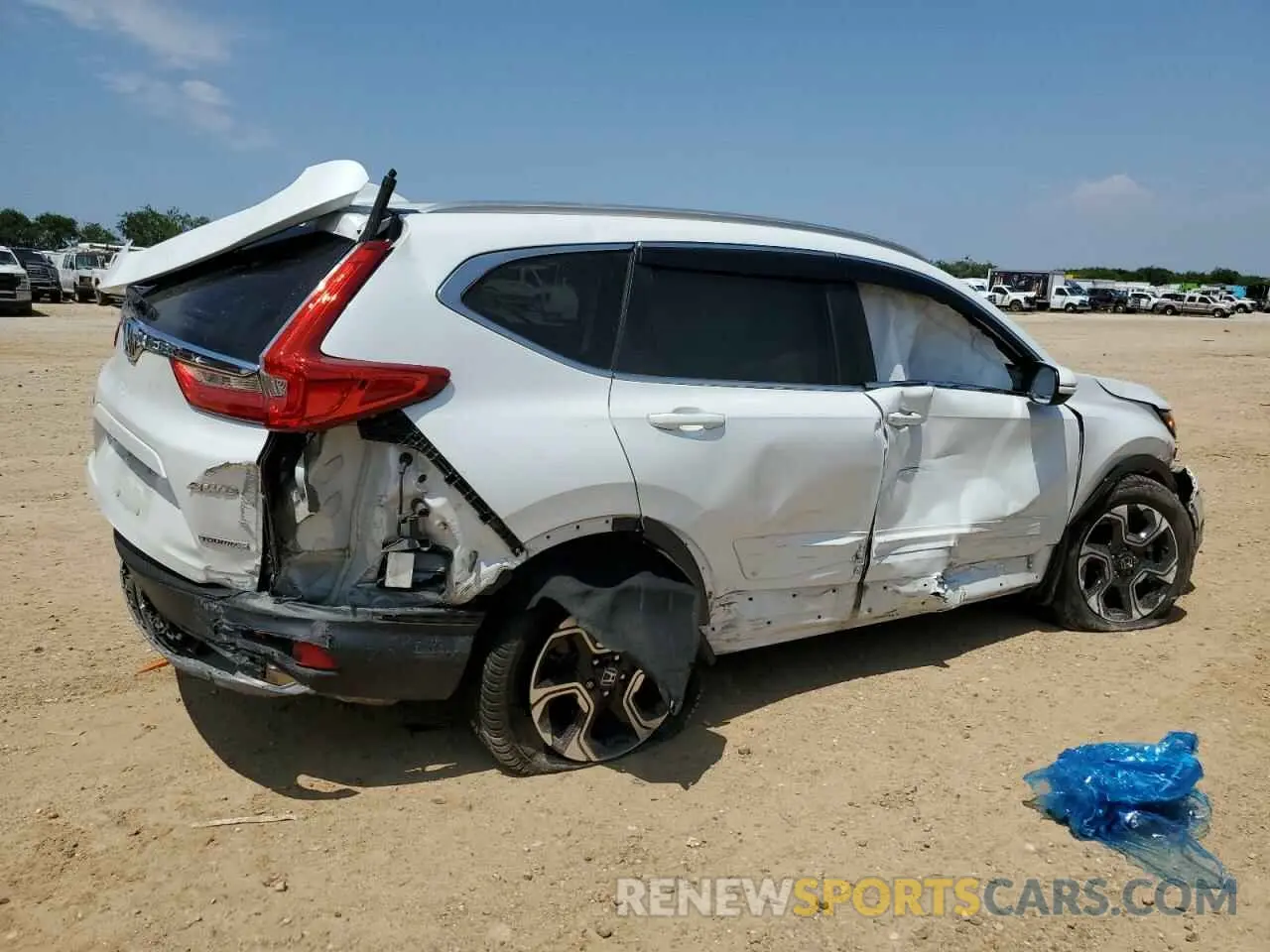 3 fotografías del automóvil dañado 2HKRW2H93KH642660 HONDA CRV 2019