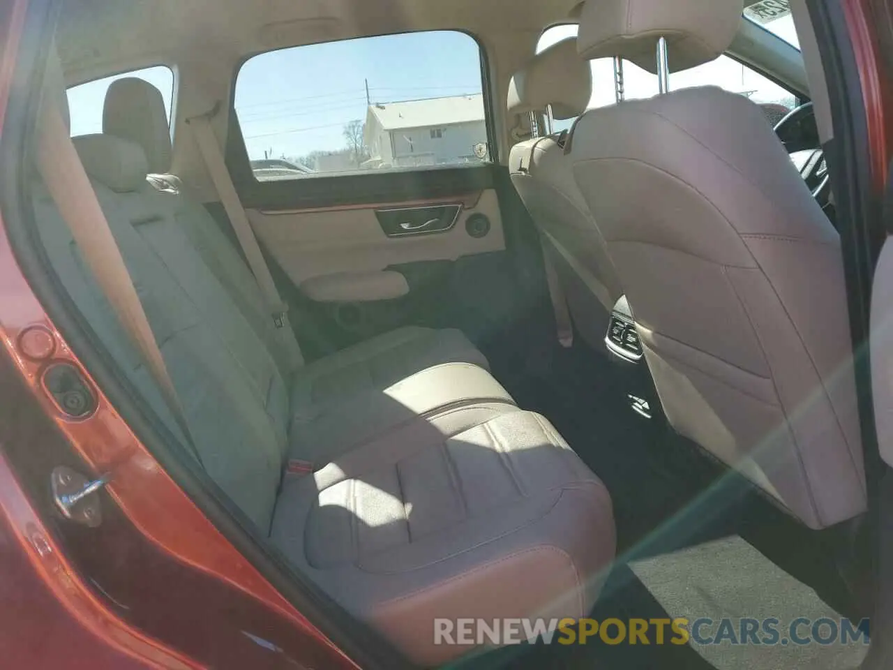 11 fotografías del automóvil dañado 2HKRW2H94KH606489 HONDA CRV 2019