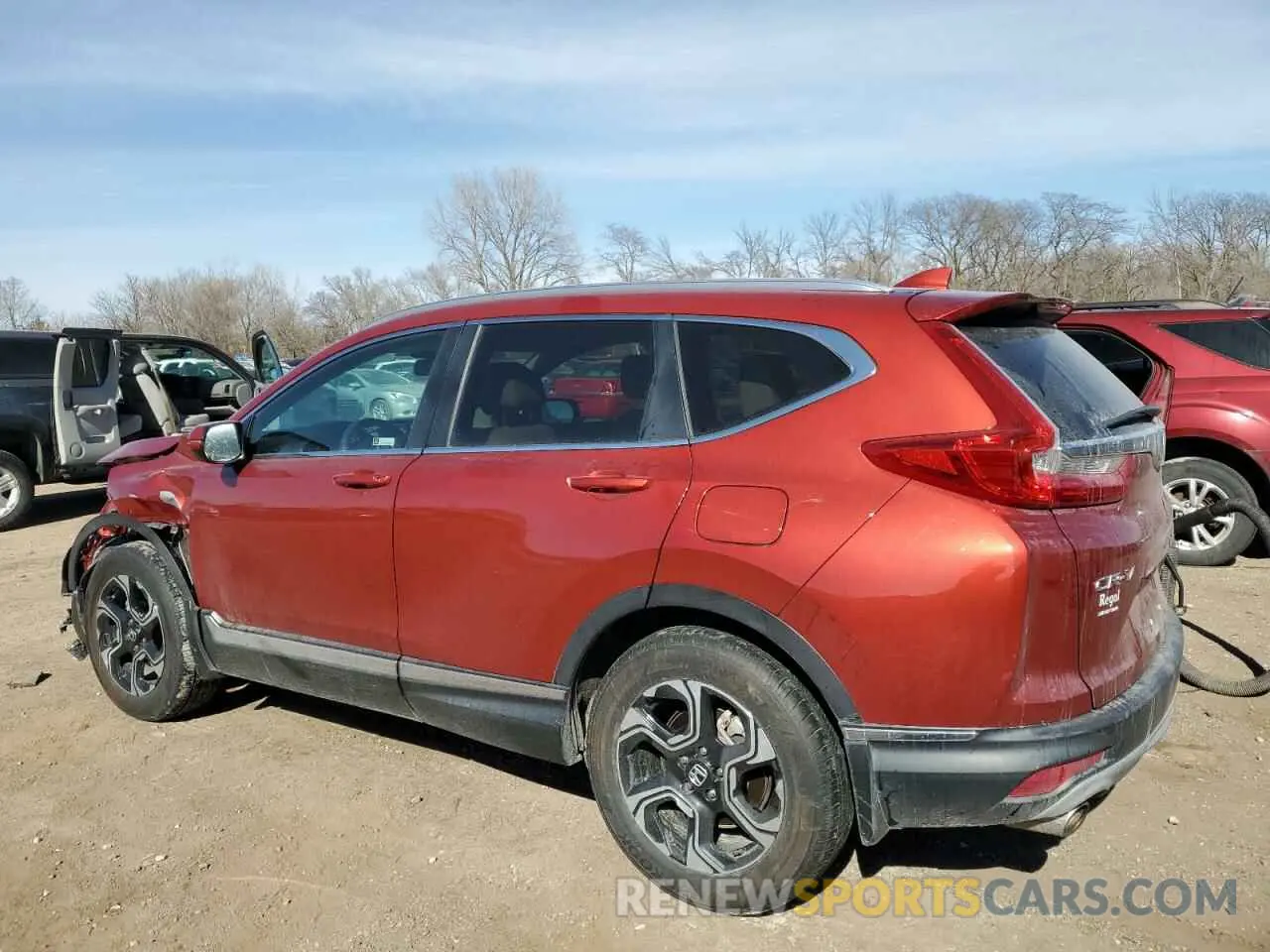 2 fotografías del automóvil dañado 2HKRW2H94KH606489 HONDA CRV 2019