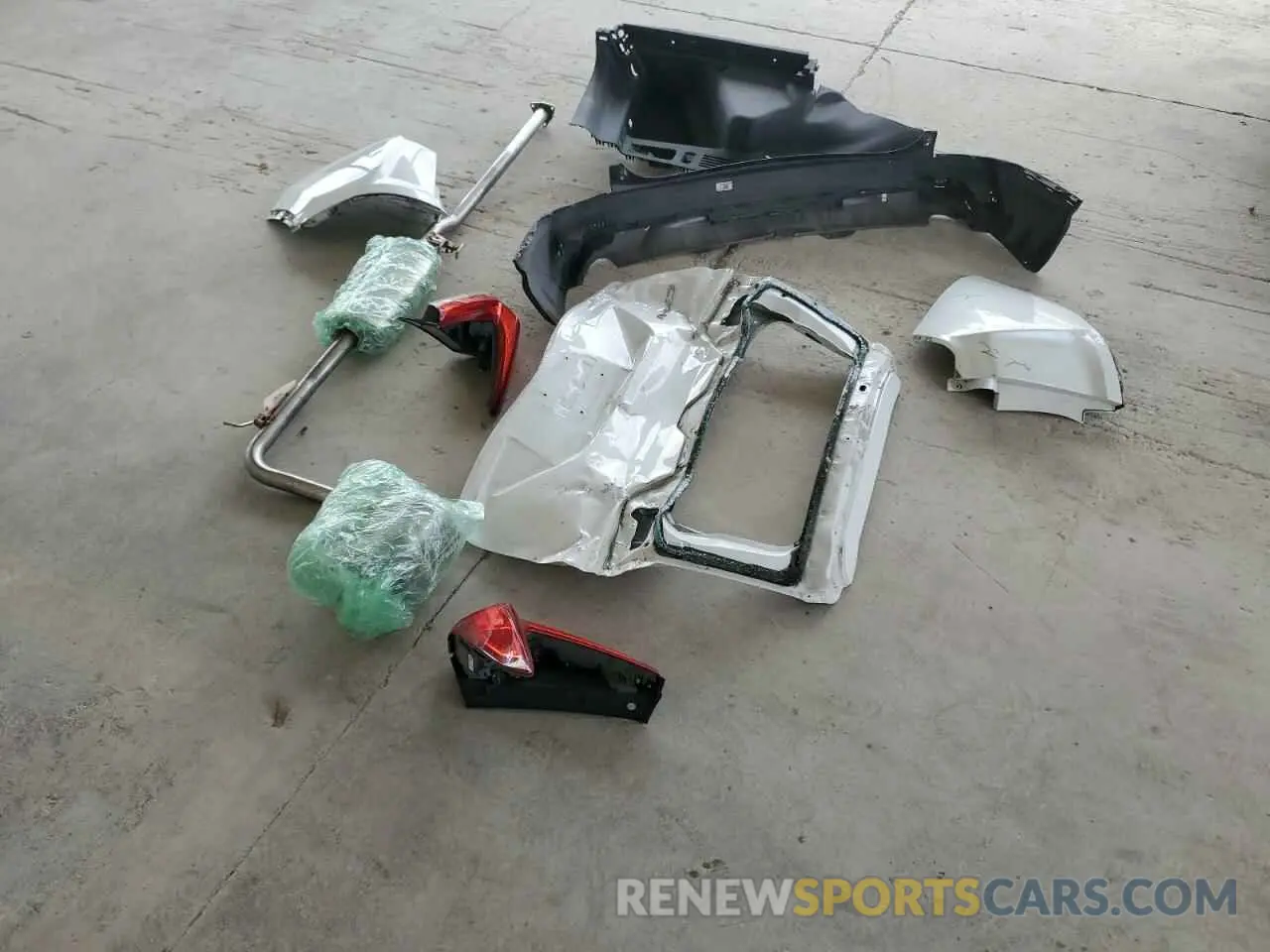 13 fotografías del automóvil dañado 2HKRW5H36KH407117 HONDA CRV 2019