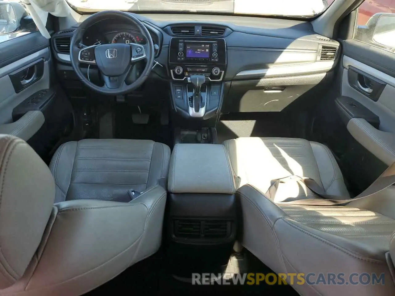 8 fotografías del automóvil dañado 2HKRW5H38KH406907 HONDA CRV 2019