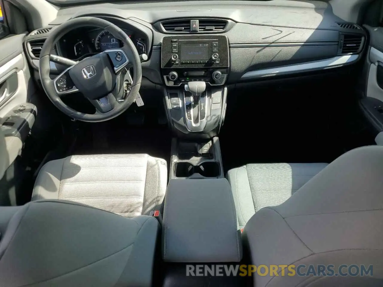 8 fotografías del automóvil dañado 2HKRW5H38KH412397 HONDA CRV 2019
