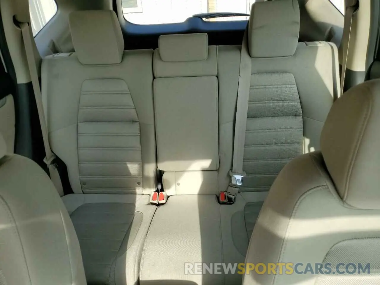 10 fotografías del automóvil dañado 2HKRW5H38KH422394 HONDA CRV 2019