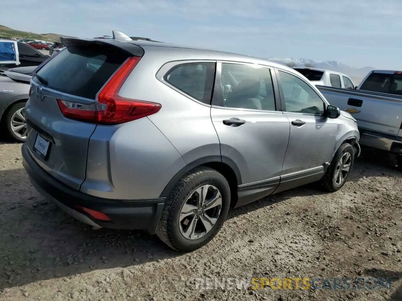 3 fotografías del automóvil dañado 2HKRW5H3XKH421649 HONDA CRV 2019