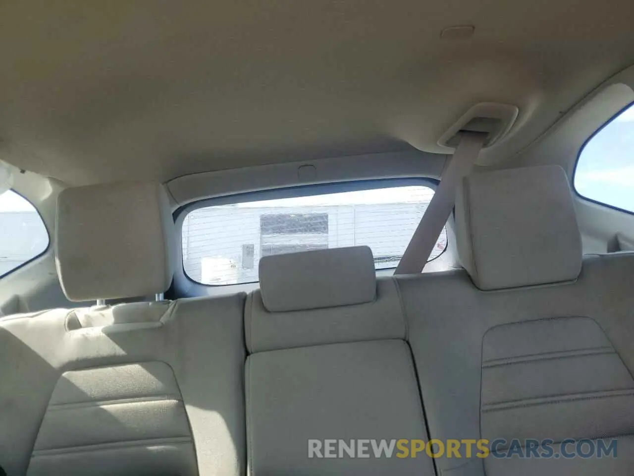 10 fotografías del automóvil dañado 2HKRW6H33KH200724 HONDA CRV 2019