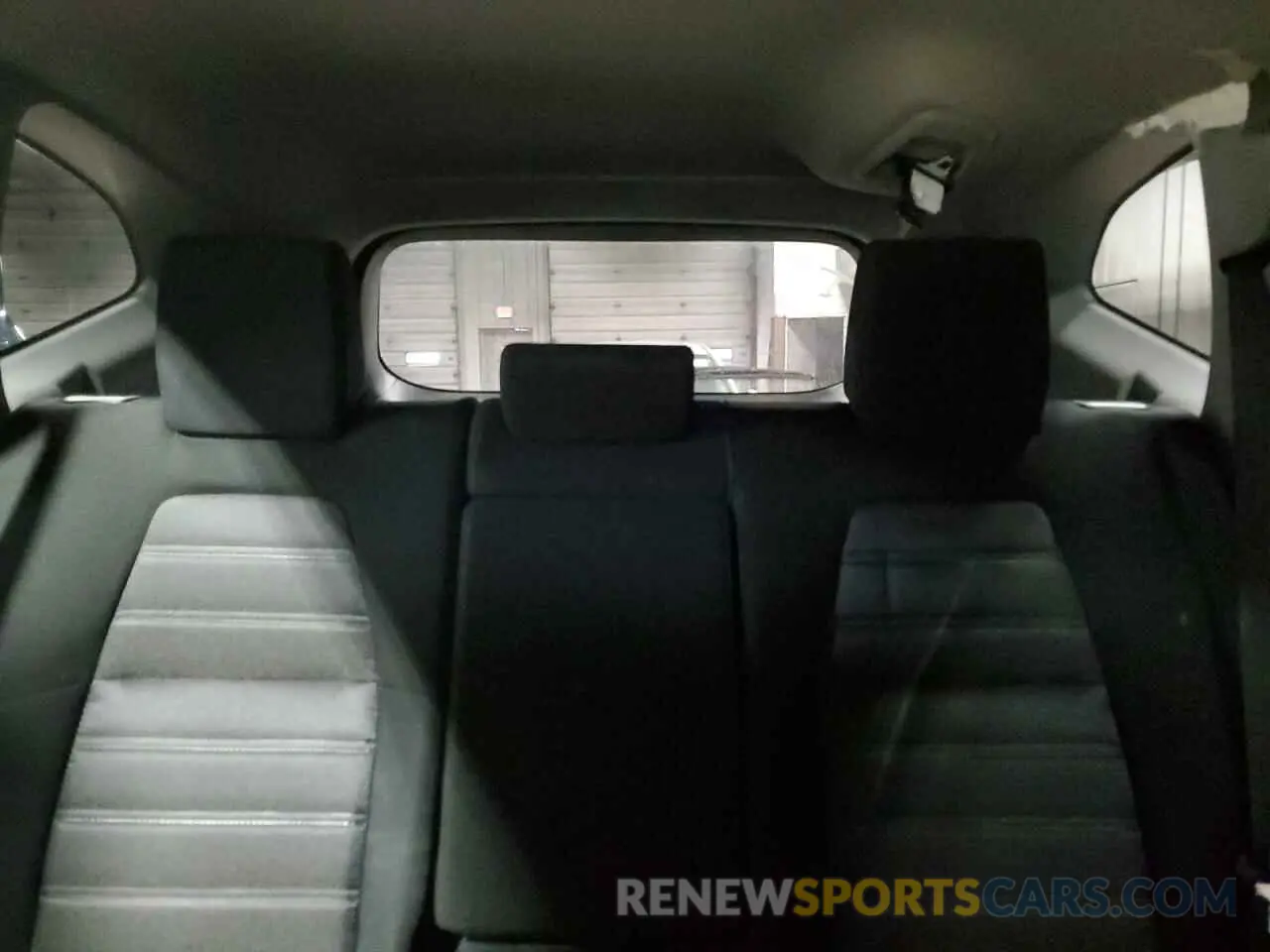 10 fotografías del automóvil dañado 2HKRW6H37KH208826 HONDA CRV 2019