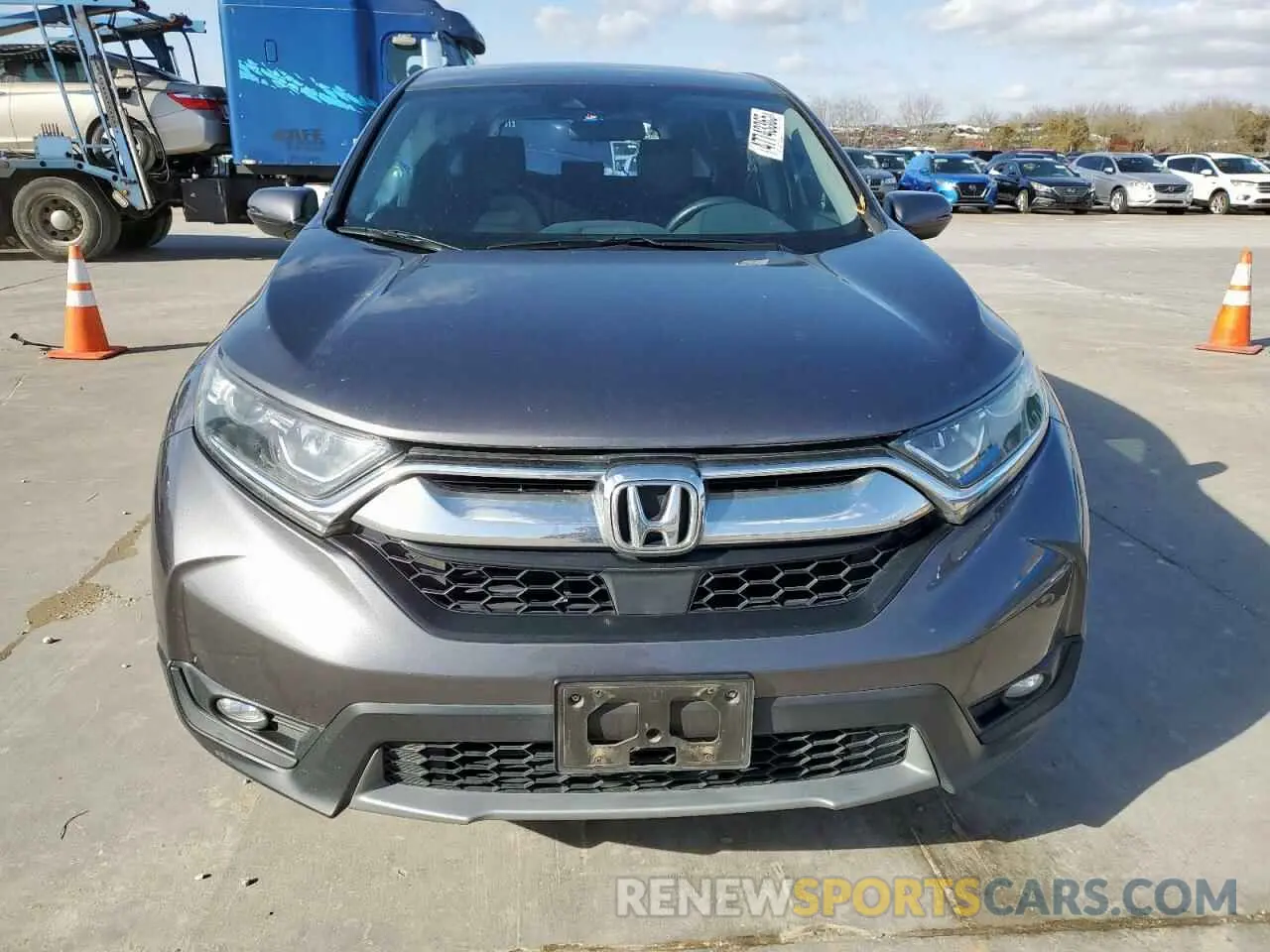 5 fotografías del automóvil dañado 5J6RW1H50KA007033 HONDA CRV 2019