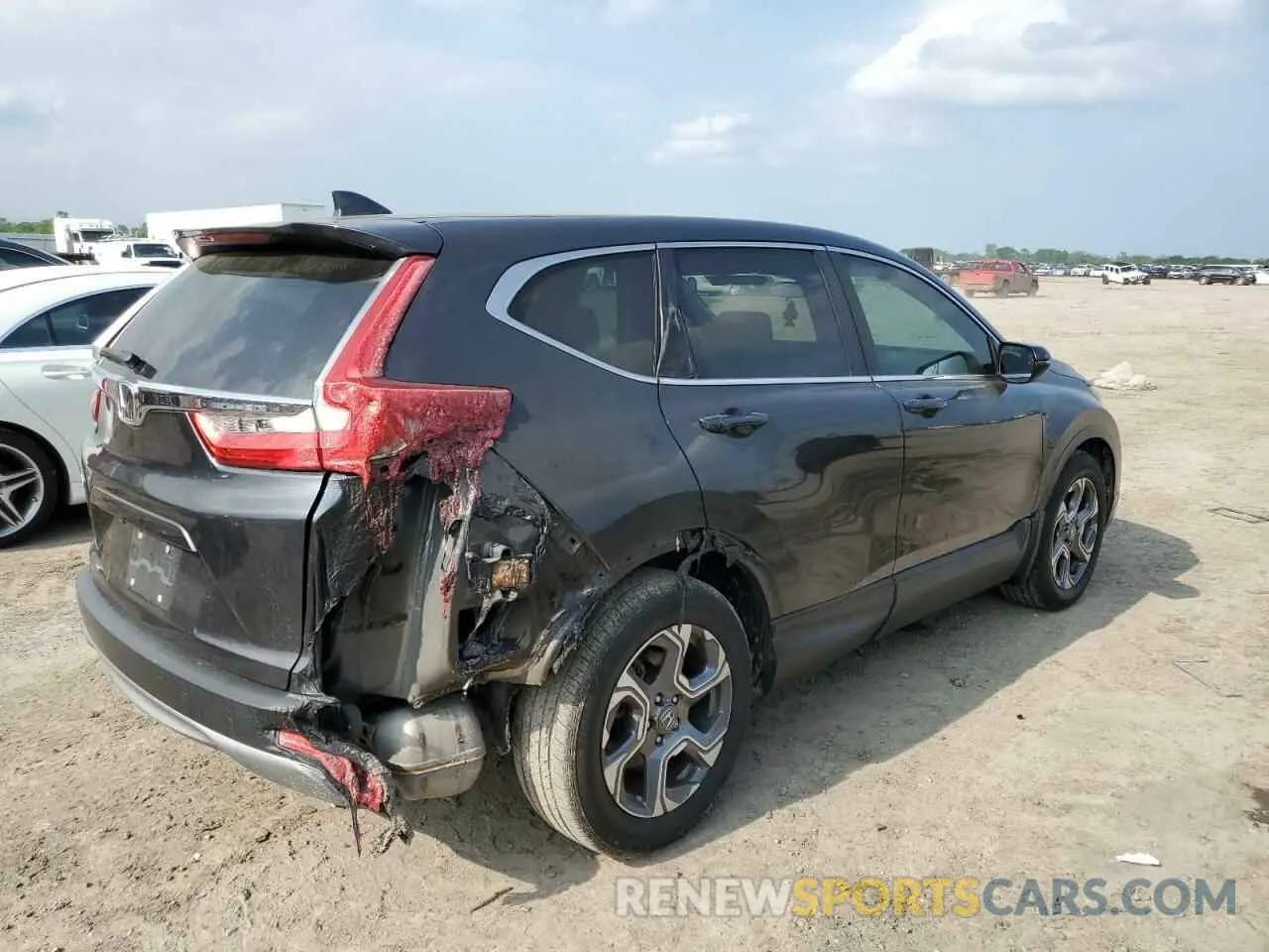 3 fotografías del automóvil dañado 5J6RW1H51KA005971 HONDA CRV 2019